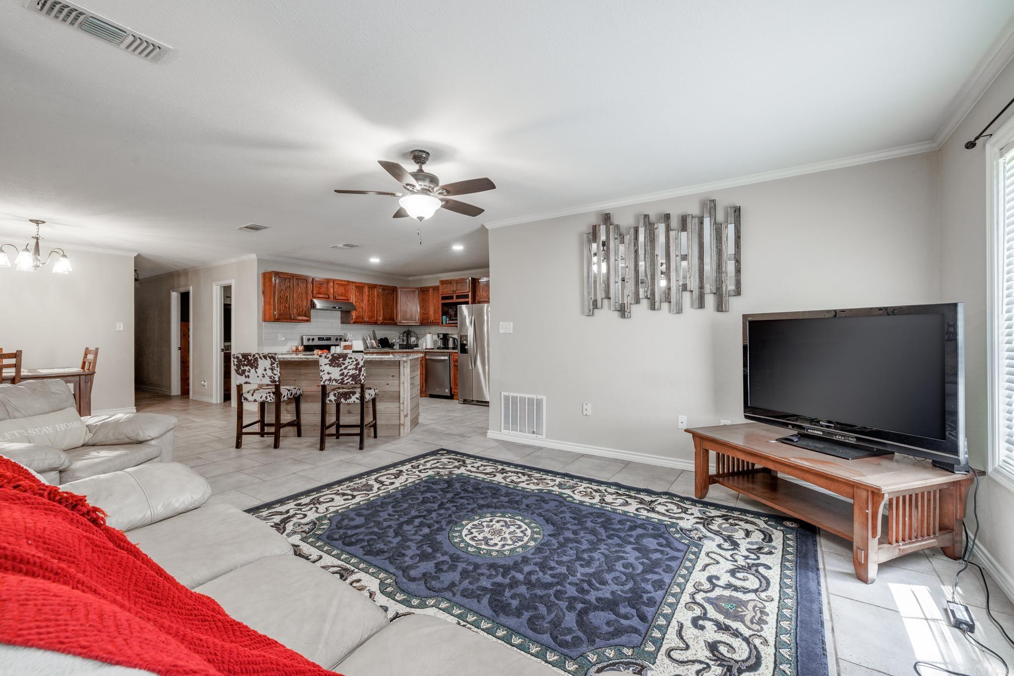 1561  CR-5  Hope, AR