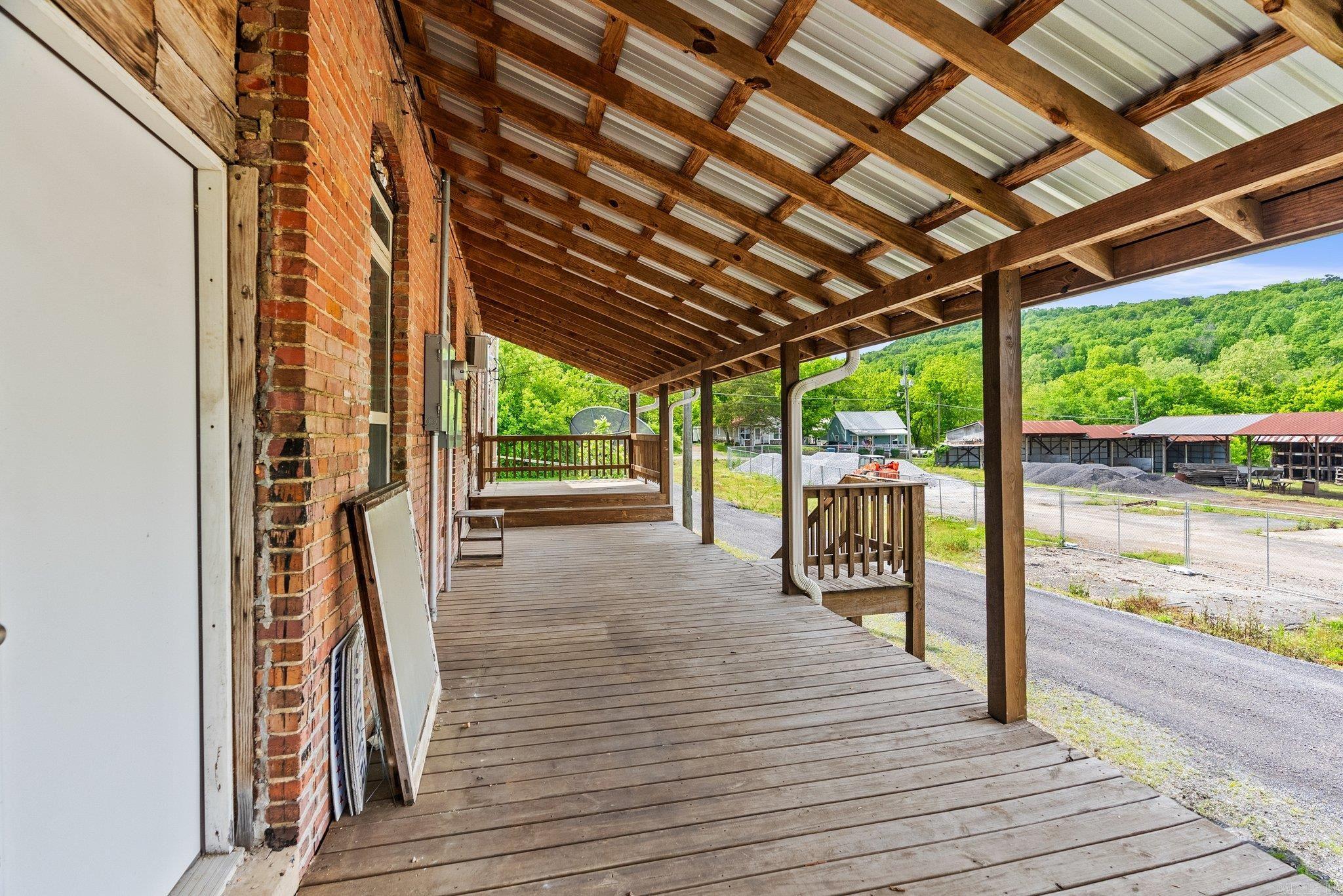 414  Main Street  Leslie, AR