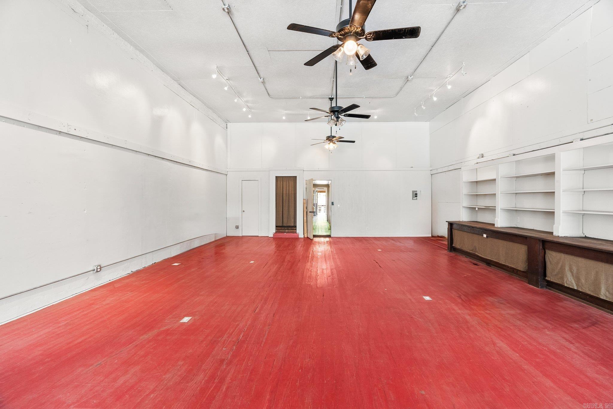 414  Main Street  Leslie, AR