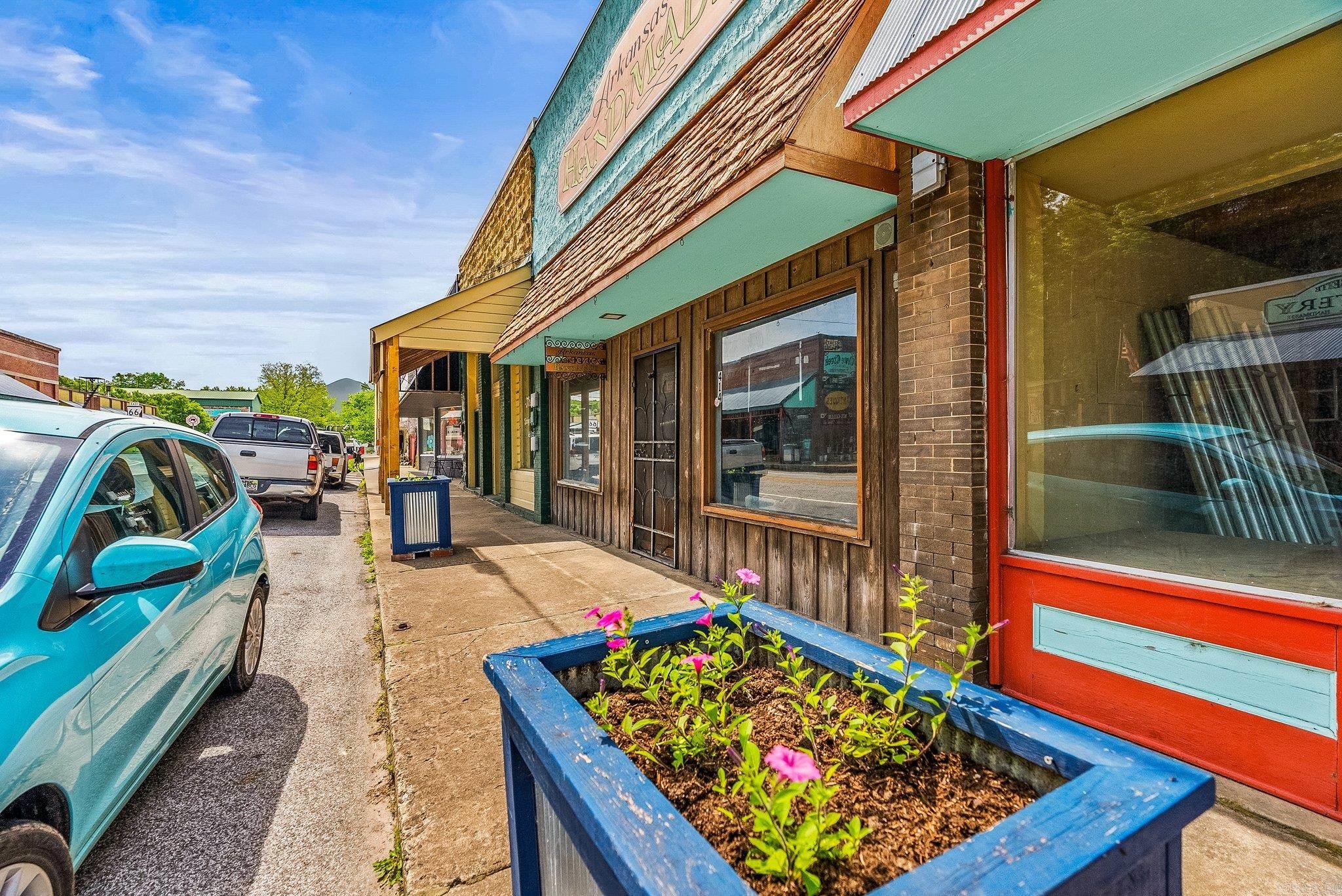 414  Main Street  Leslie, AR