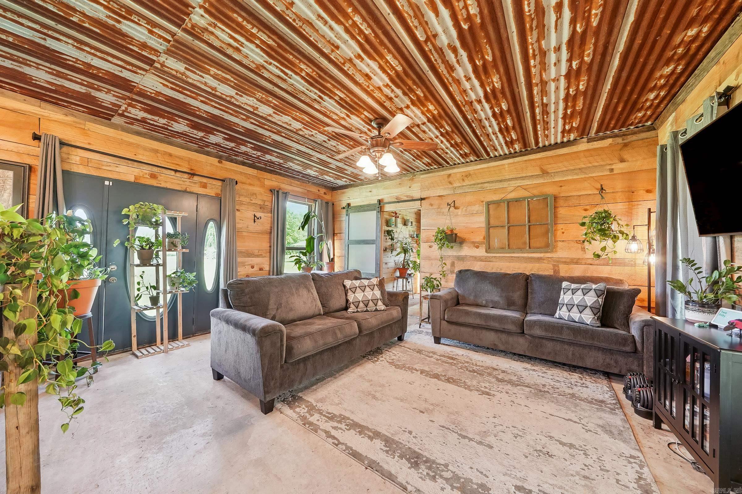 209  Little River 46  Winthrop, AR