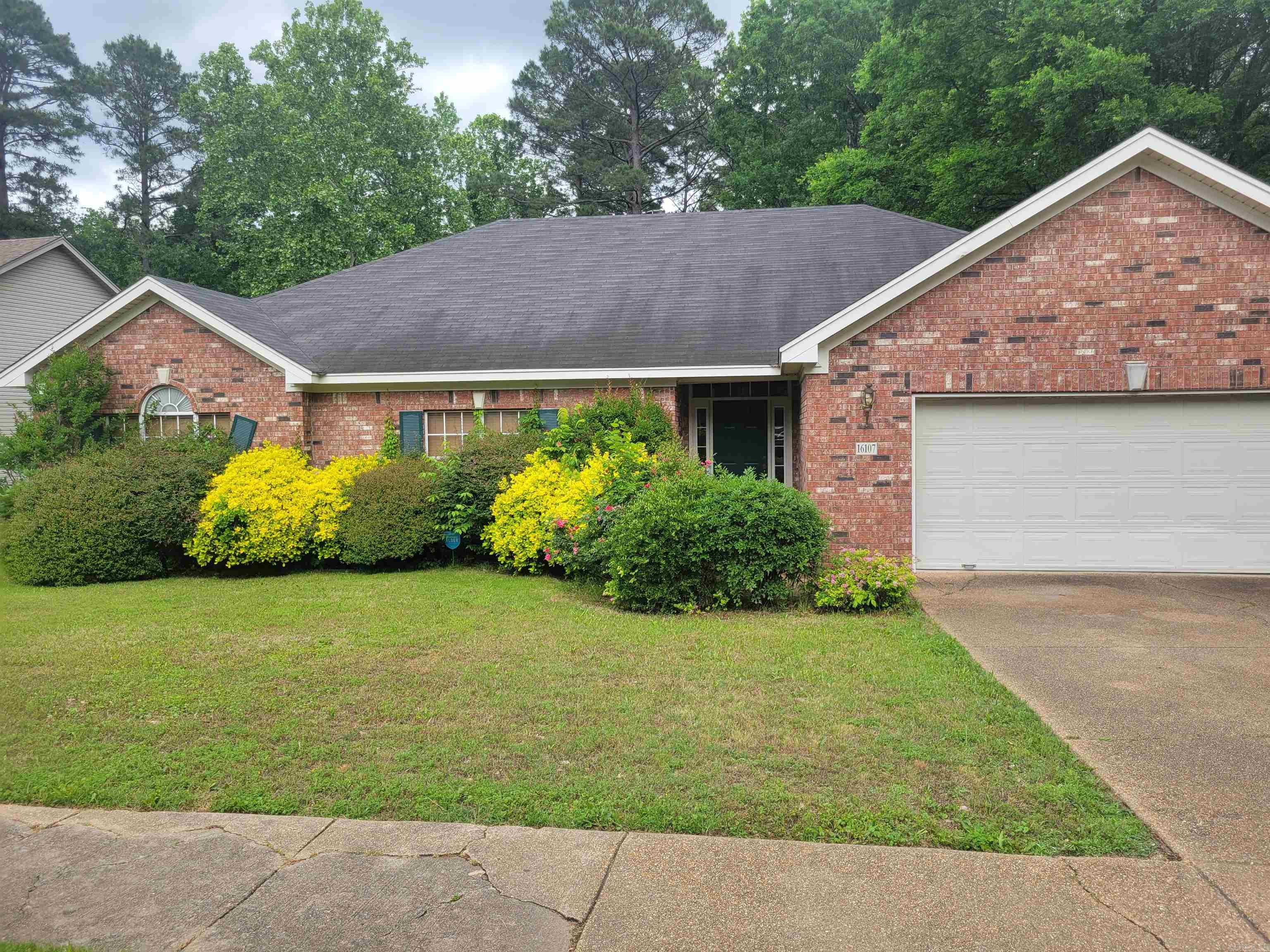 16107 Otter creek PKWY Little Rock, AR 72210-0000