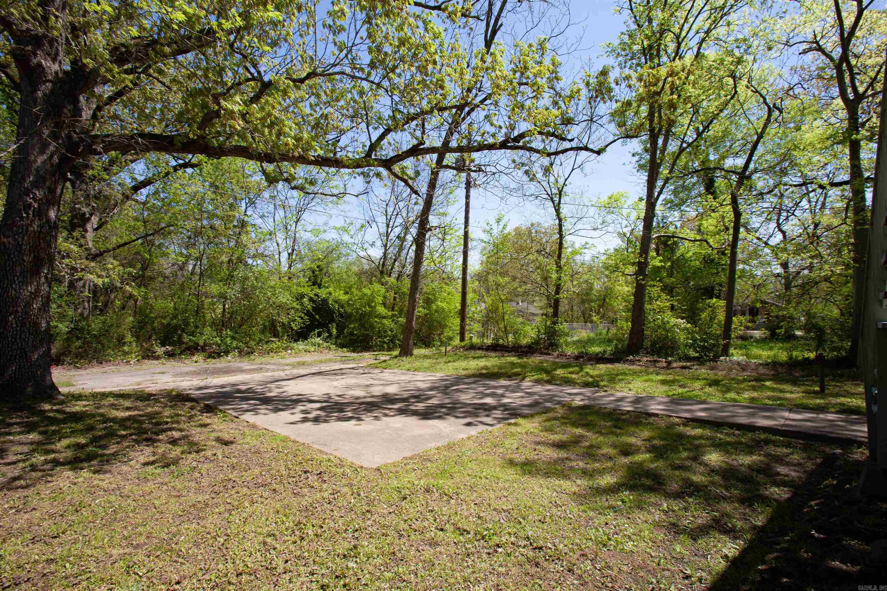 1409  Allis  Little Rock, AR