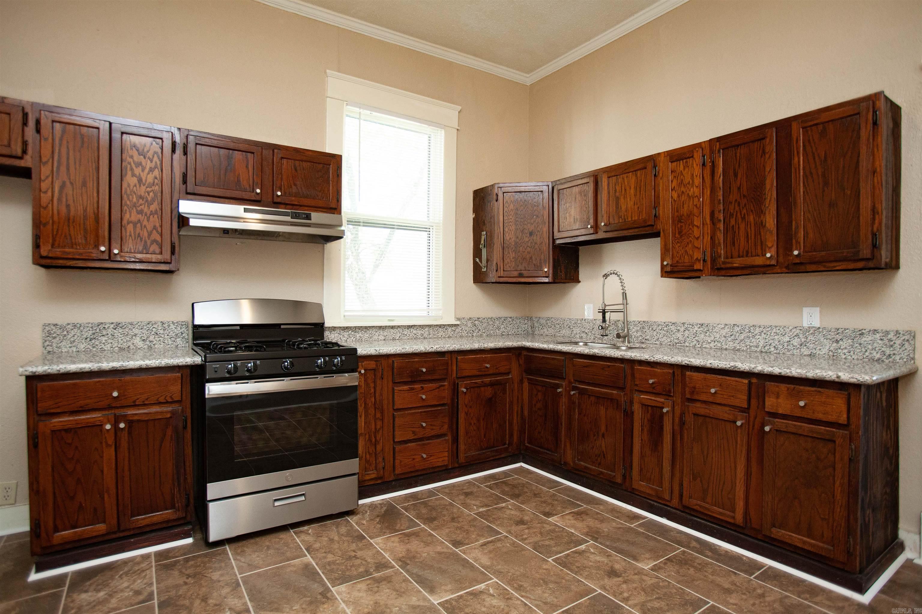 1409  Allis  Little Rock, AR