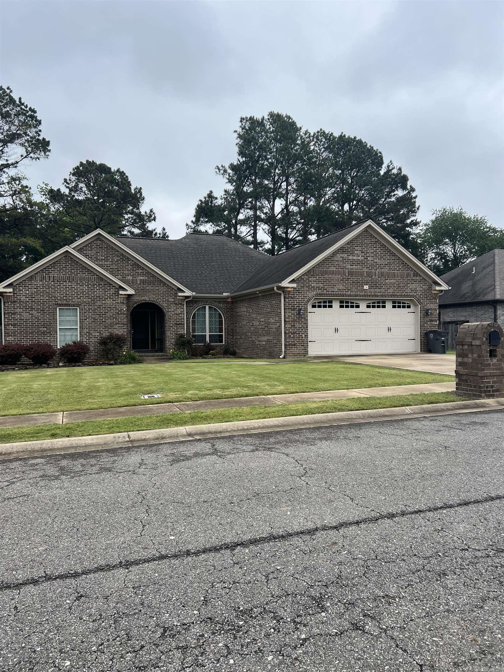 28  Southpointe  Searcy, AR
