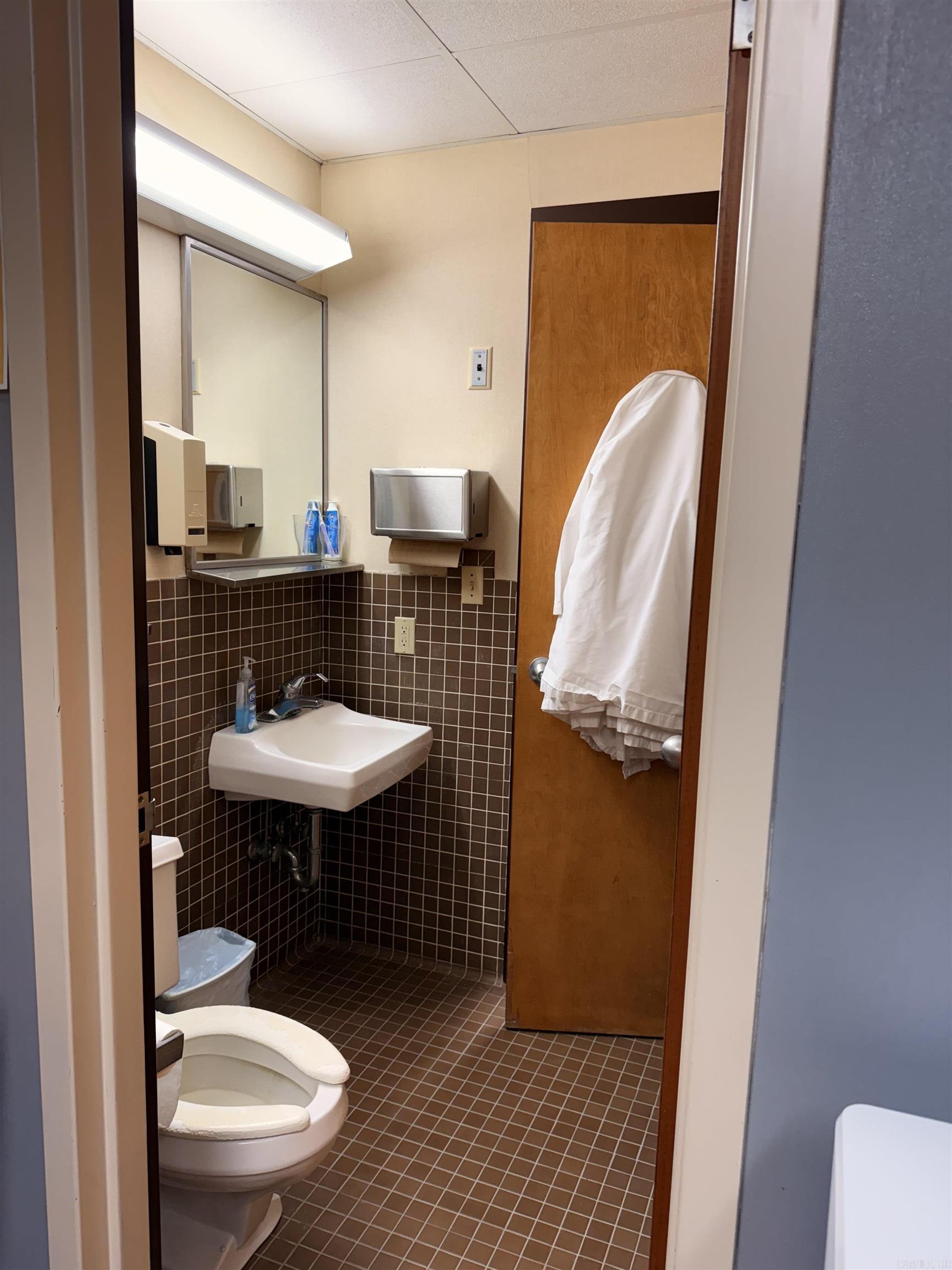 810  Newman Dr Suite B  Helena, AR