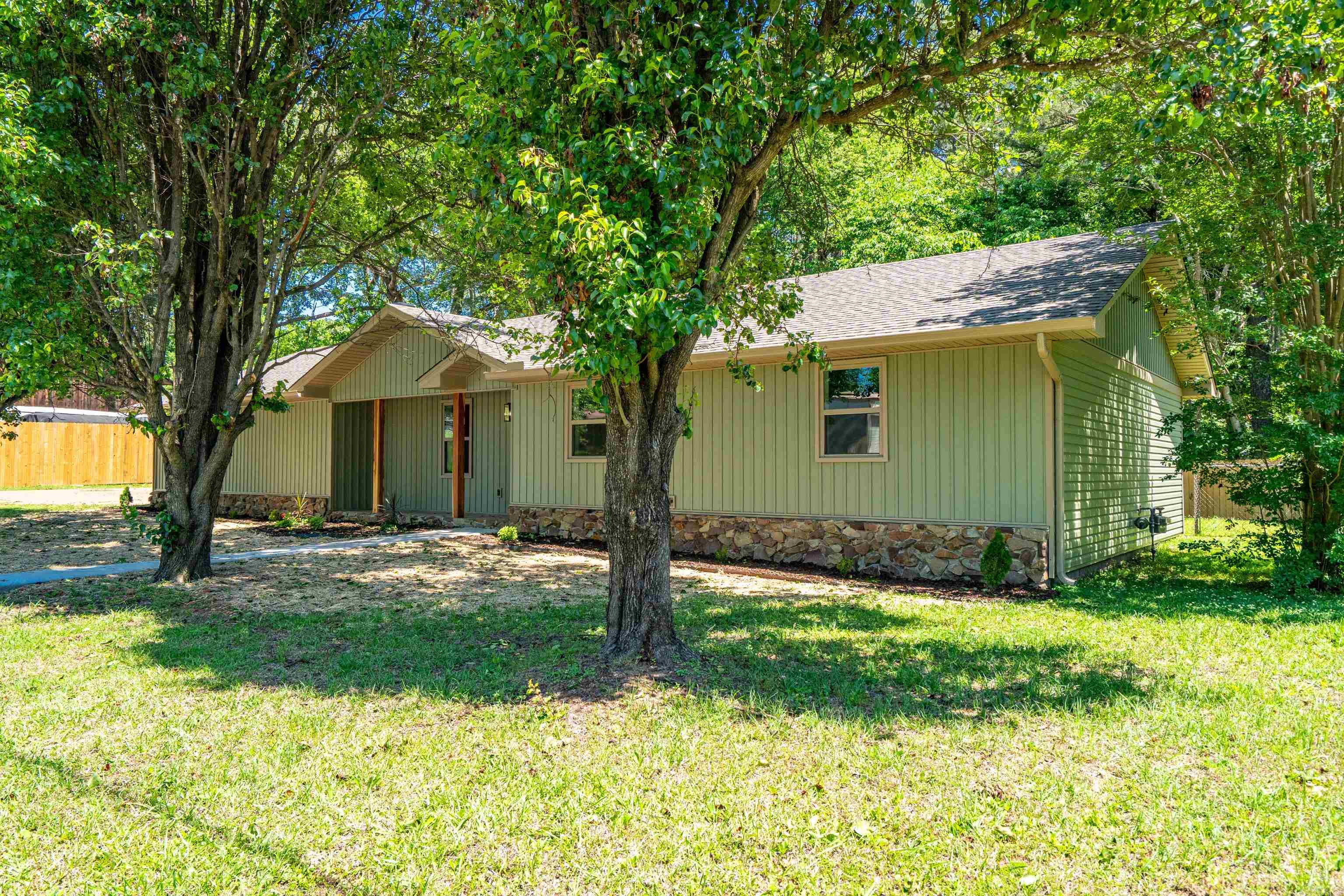 930 S 21St St  Arkadelphia, AR