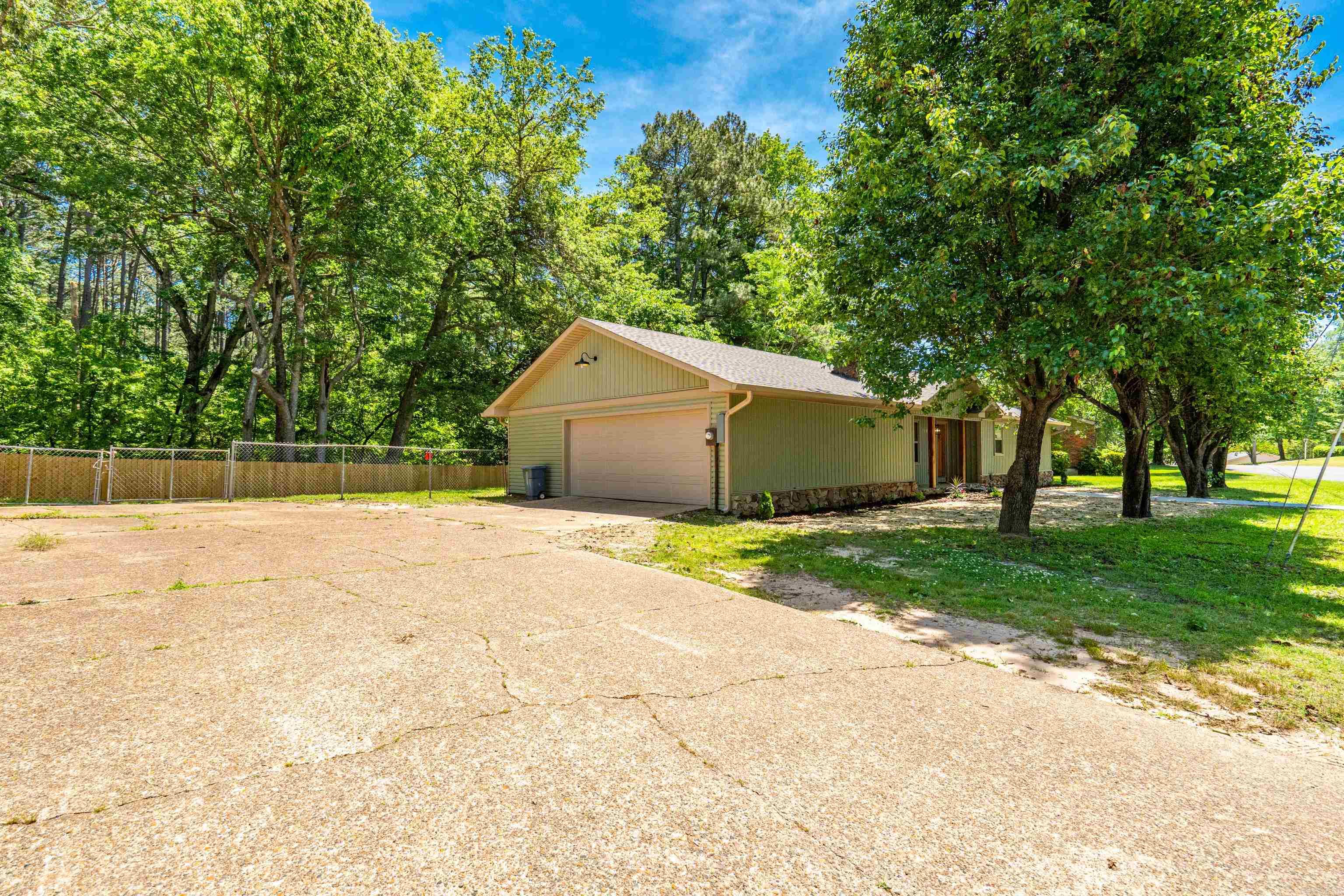 930 S 21St St  Arkadelphia, AR