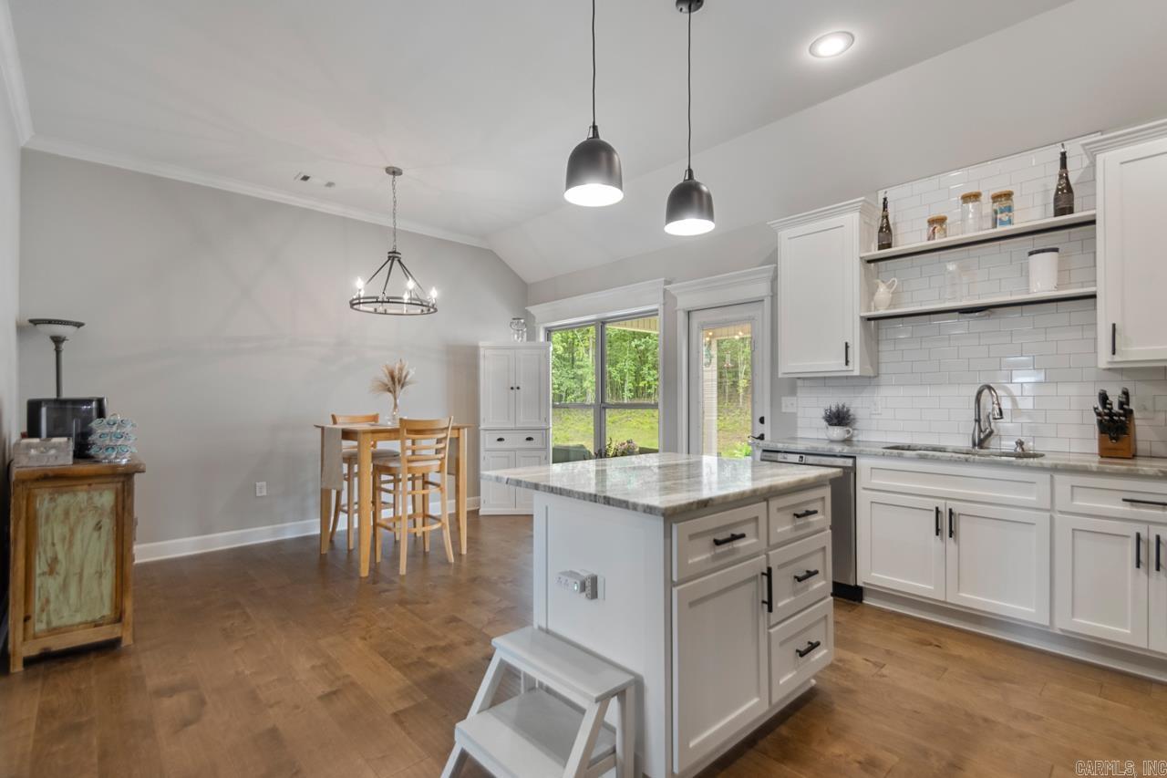 641  Lucy  Alexander, AR