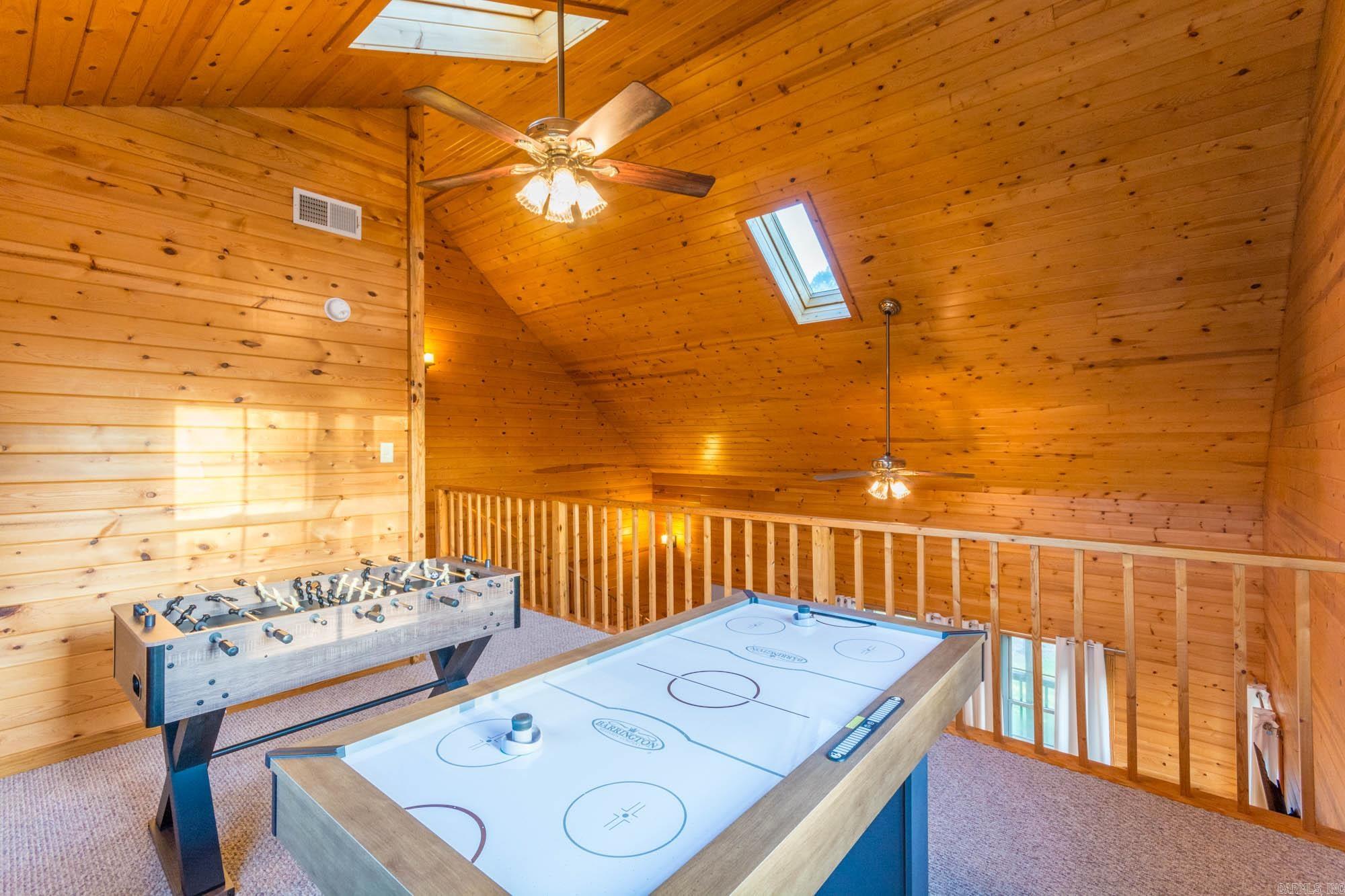 221  Skyline Dr.  Greers Ferry, AR