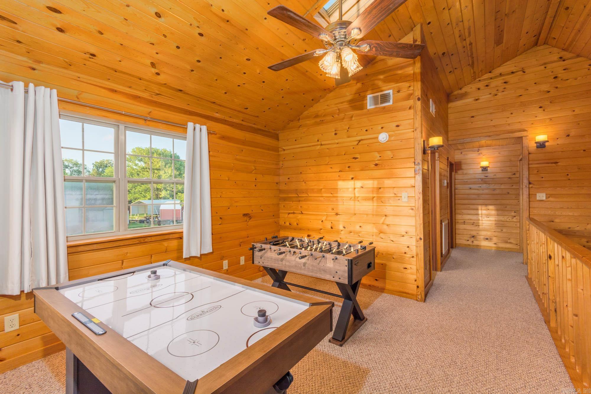 221  Skyline Dr.  Greers Ferry, AR