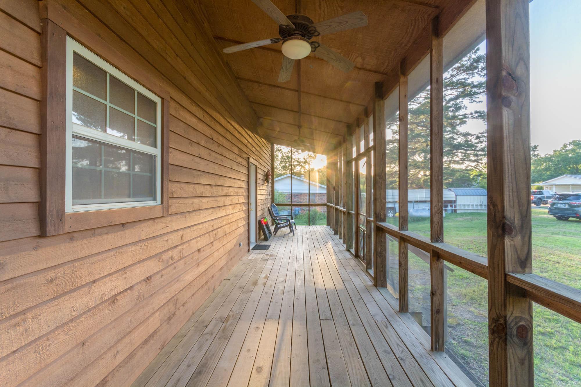 221  Skyline Dr.  Greers Ferry, AR