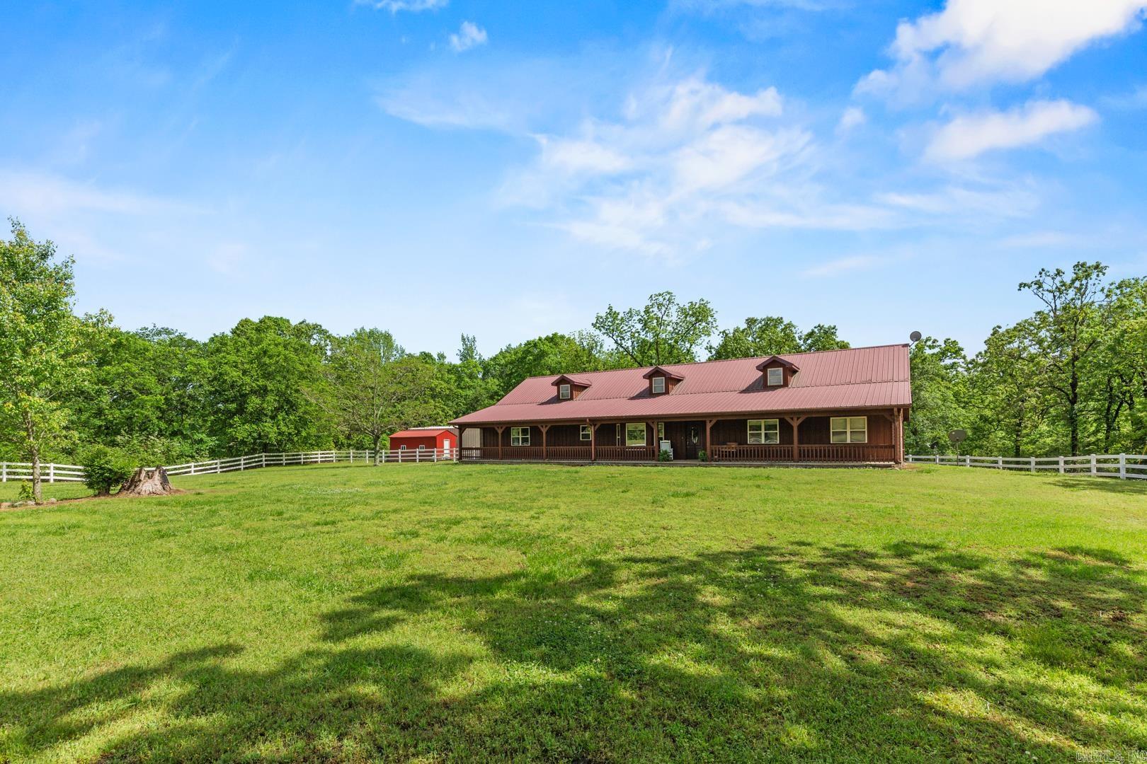 802  Polk Road 76 E  Mena, AR