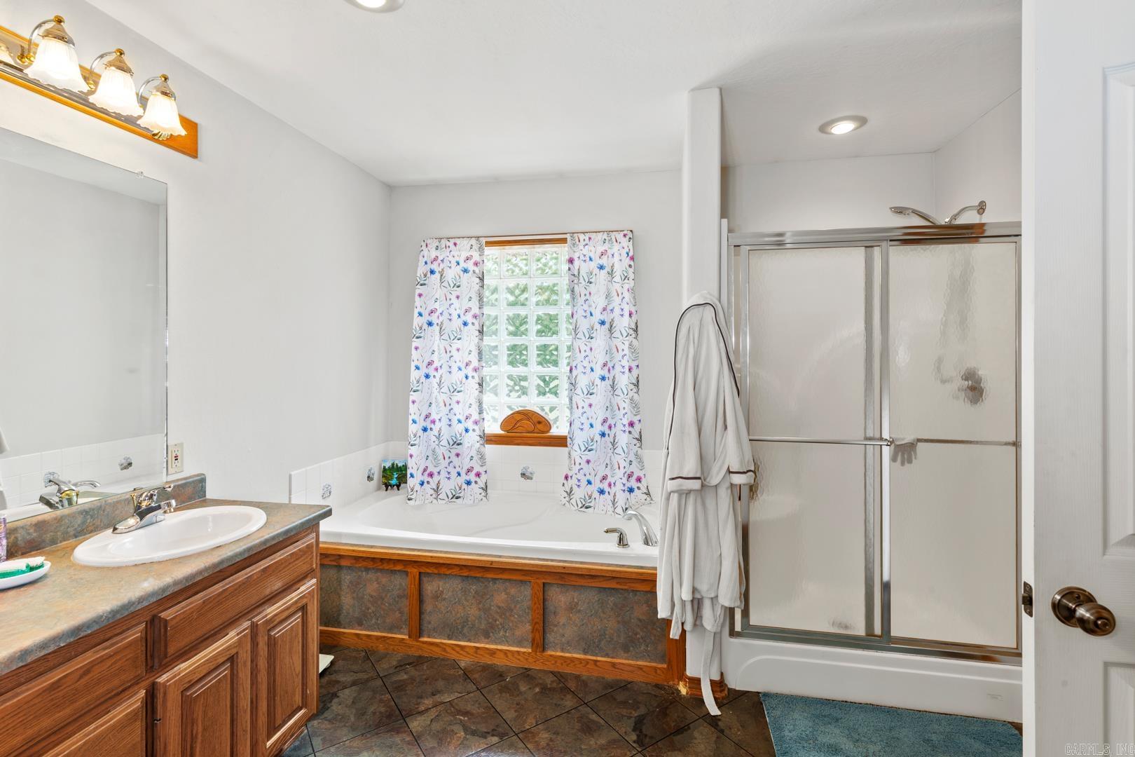 802  Polk Road 76 E  Mena, AR