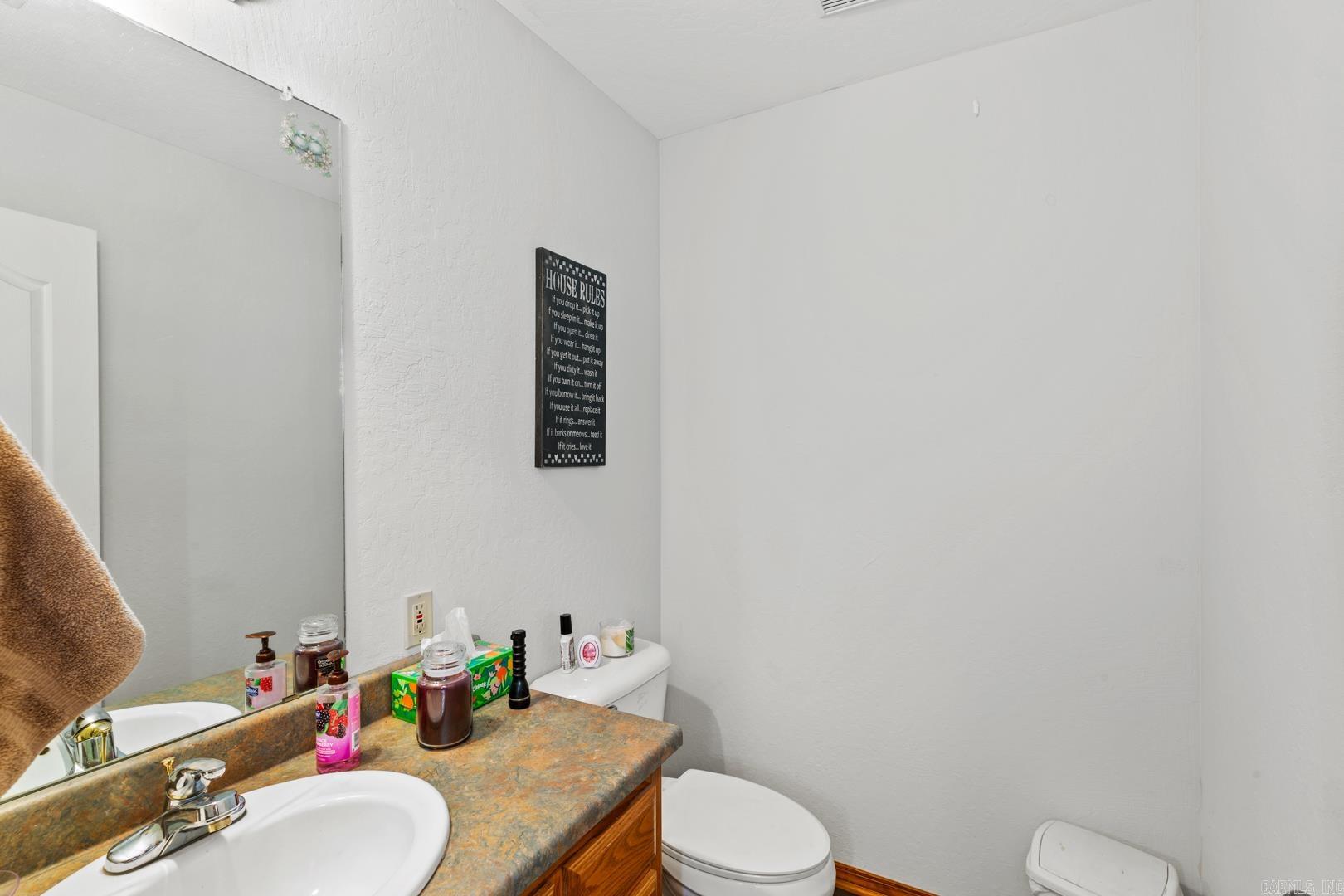 802  Polk Road 76 E  Mena, AR