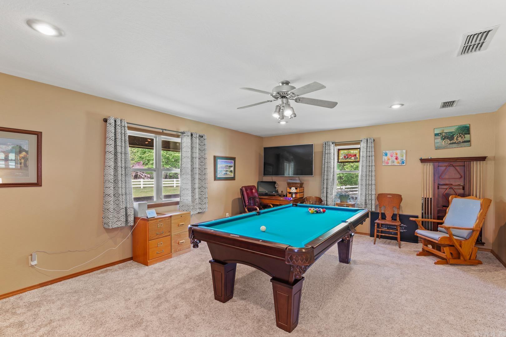 802  Polk Road 76 E  Mena, AR