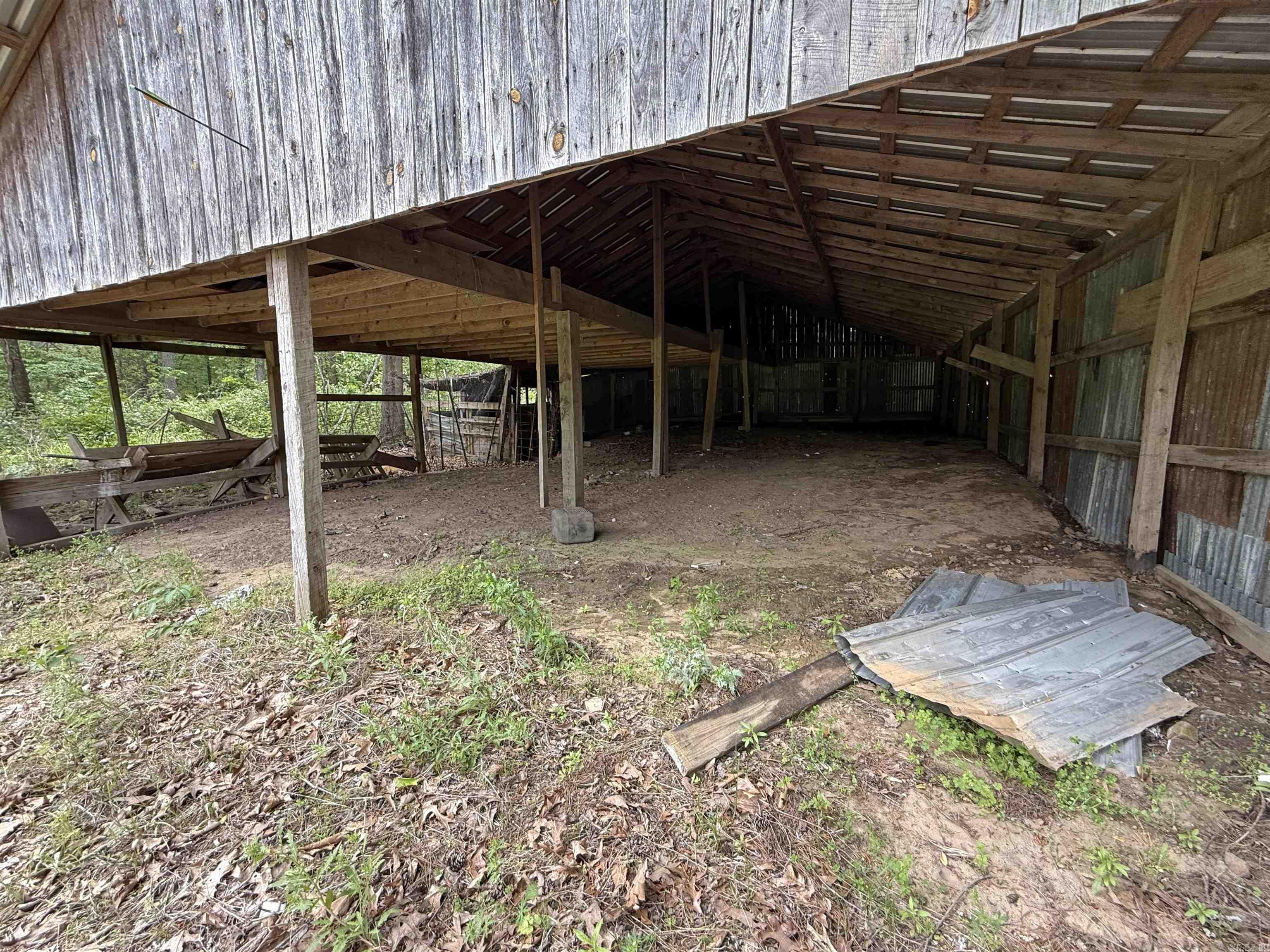 4090  AR 56 Hwy  Wideman, AR
