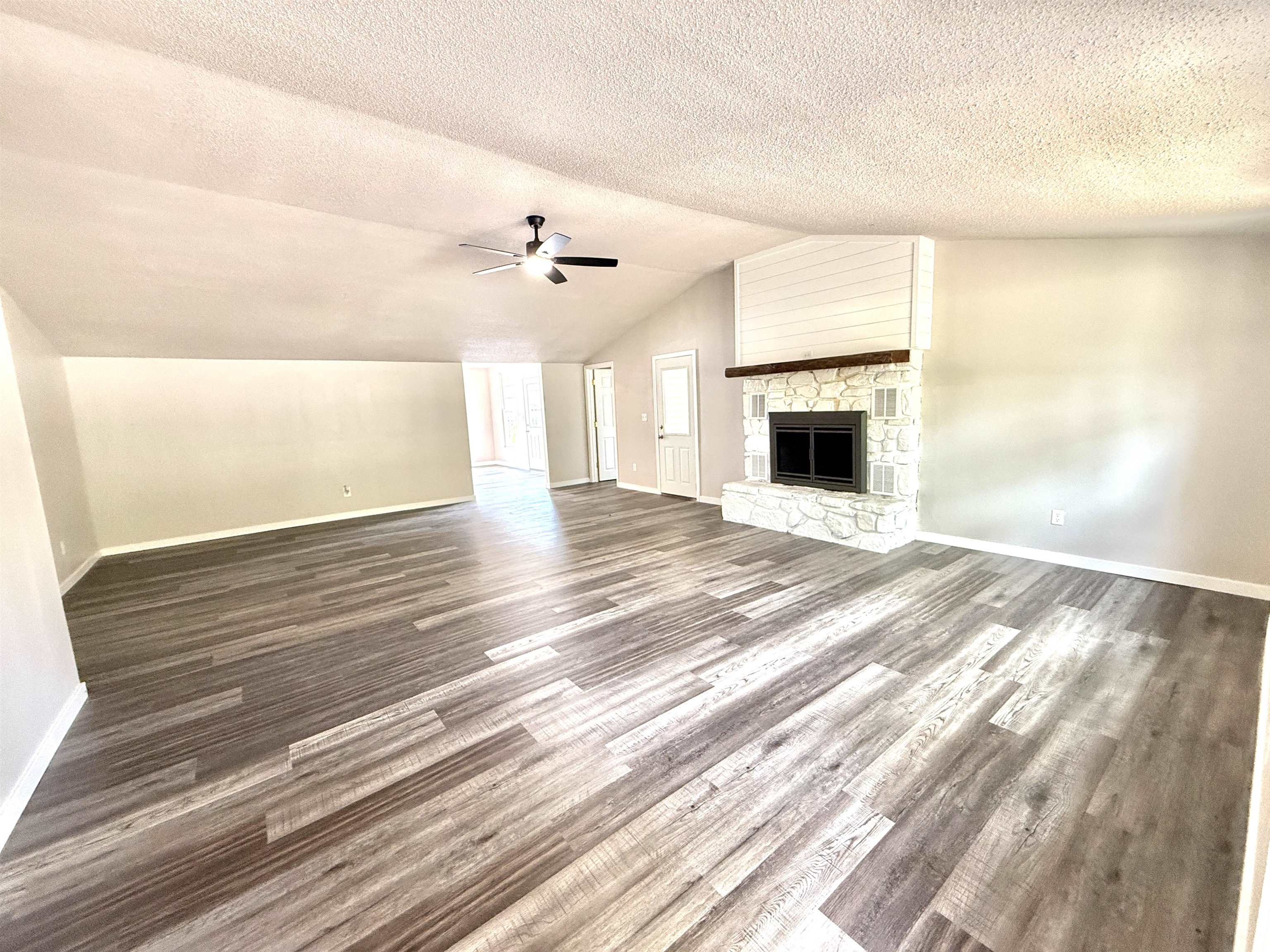 4090 AR 56 Hwy  Wideman, AR