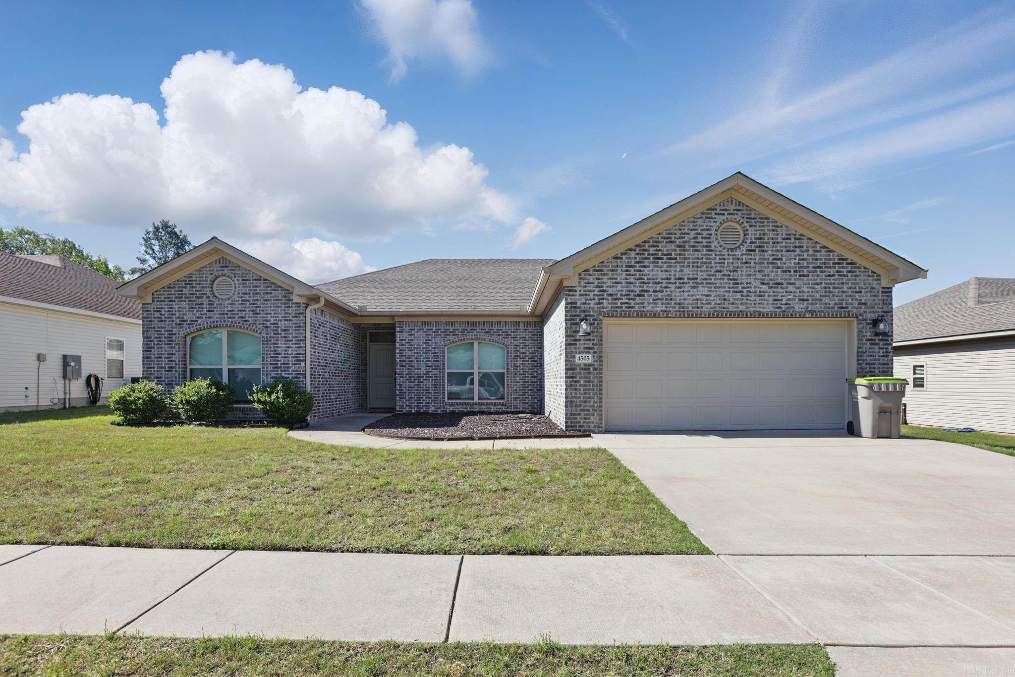 4505 Western Woods Drive Benton, AR 72015