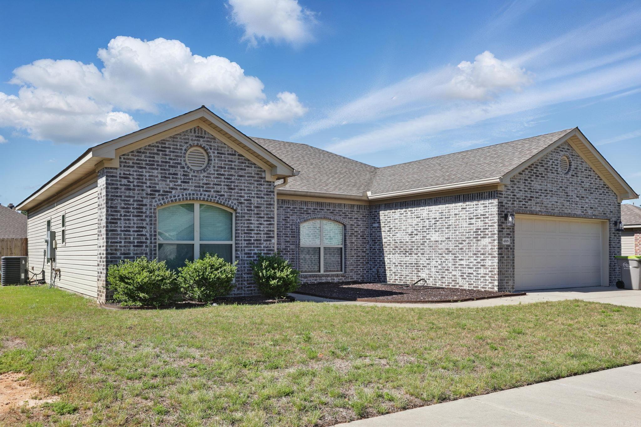 4505 Western Woods Drive Benton, AR 72015