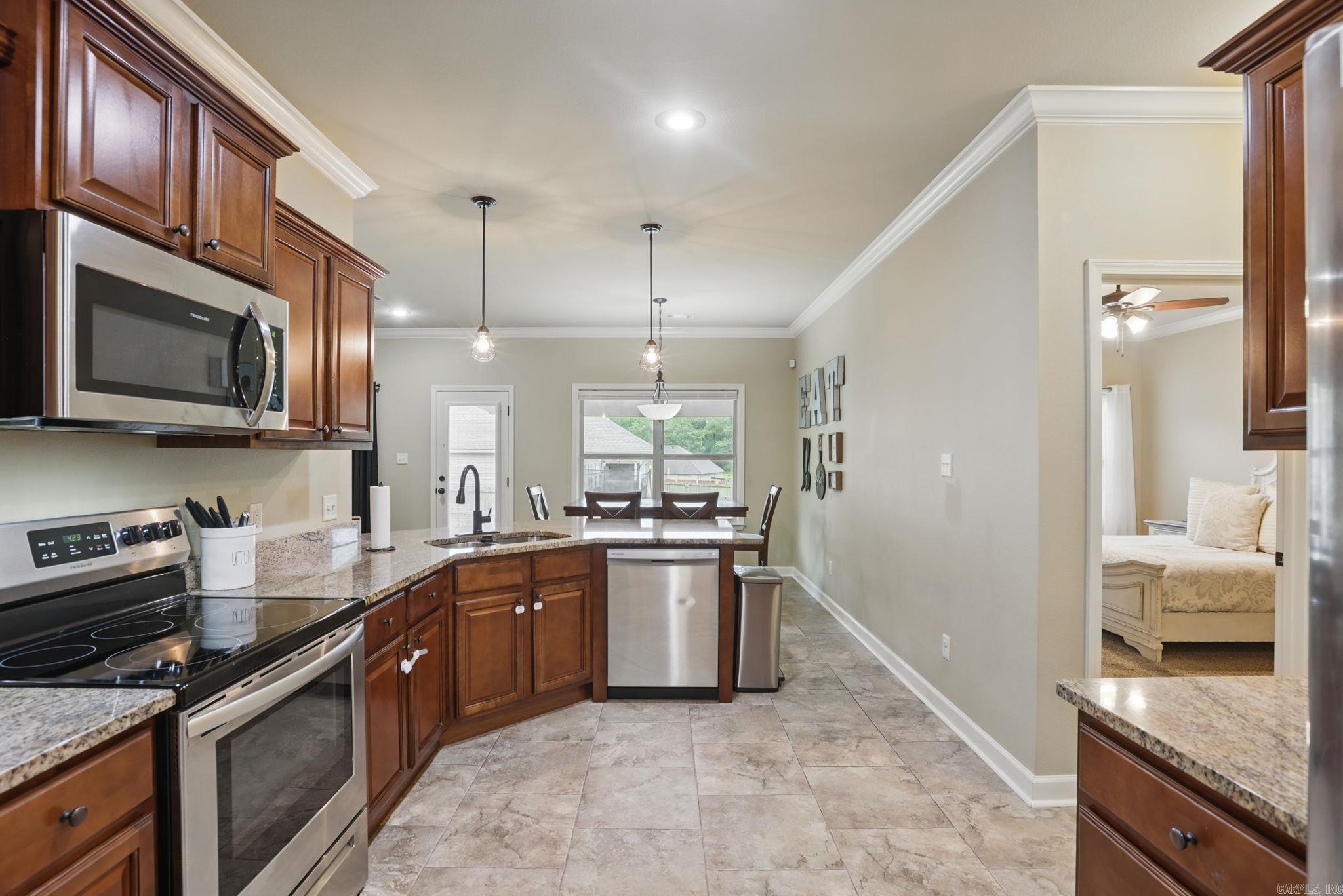 4505 Western Woods Drive Benton, AR 72015