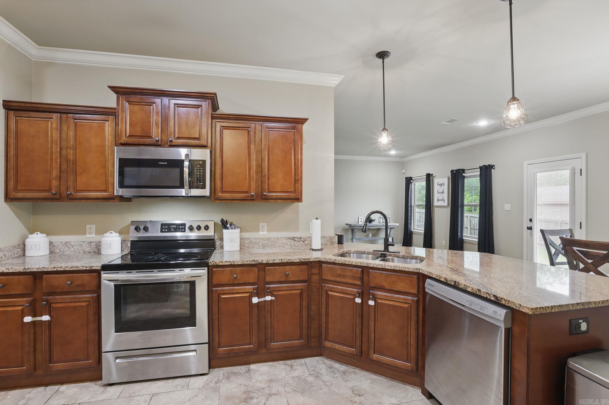 4505 Western Woods Drive Benton, AR 72015