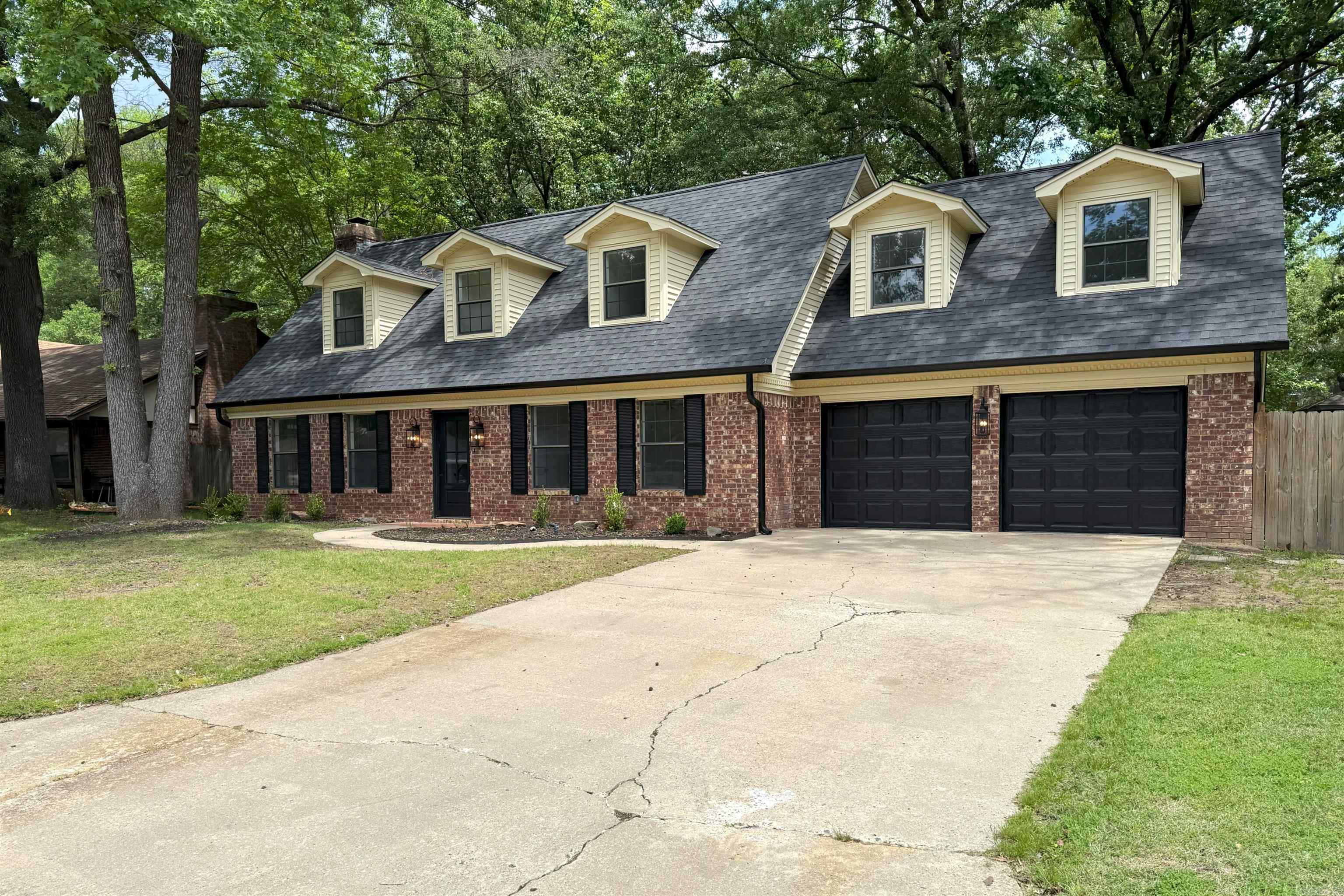 10  Woodbridge  Conway, AR