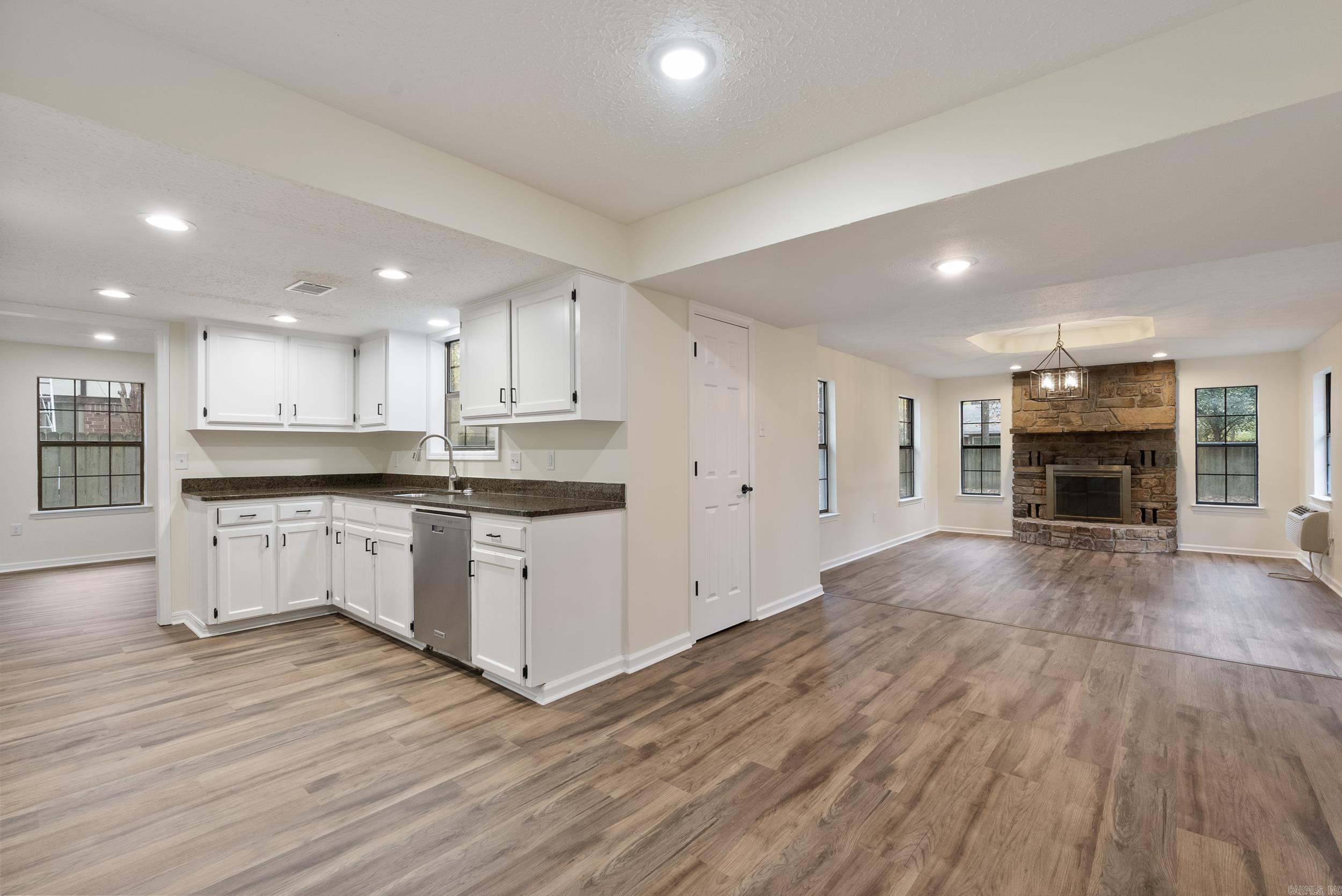 10  Woodbridge  Conway, AR
