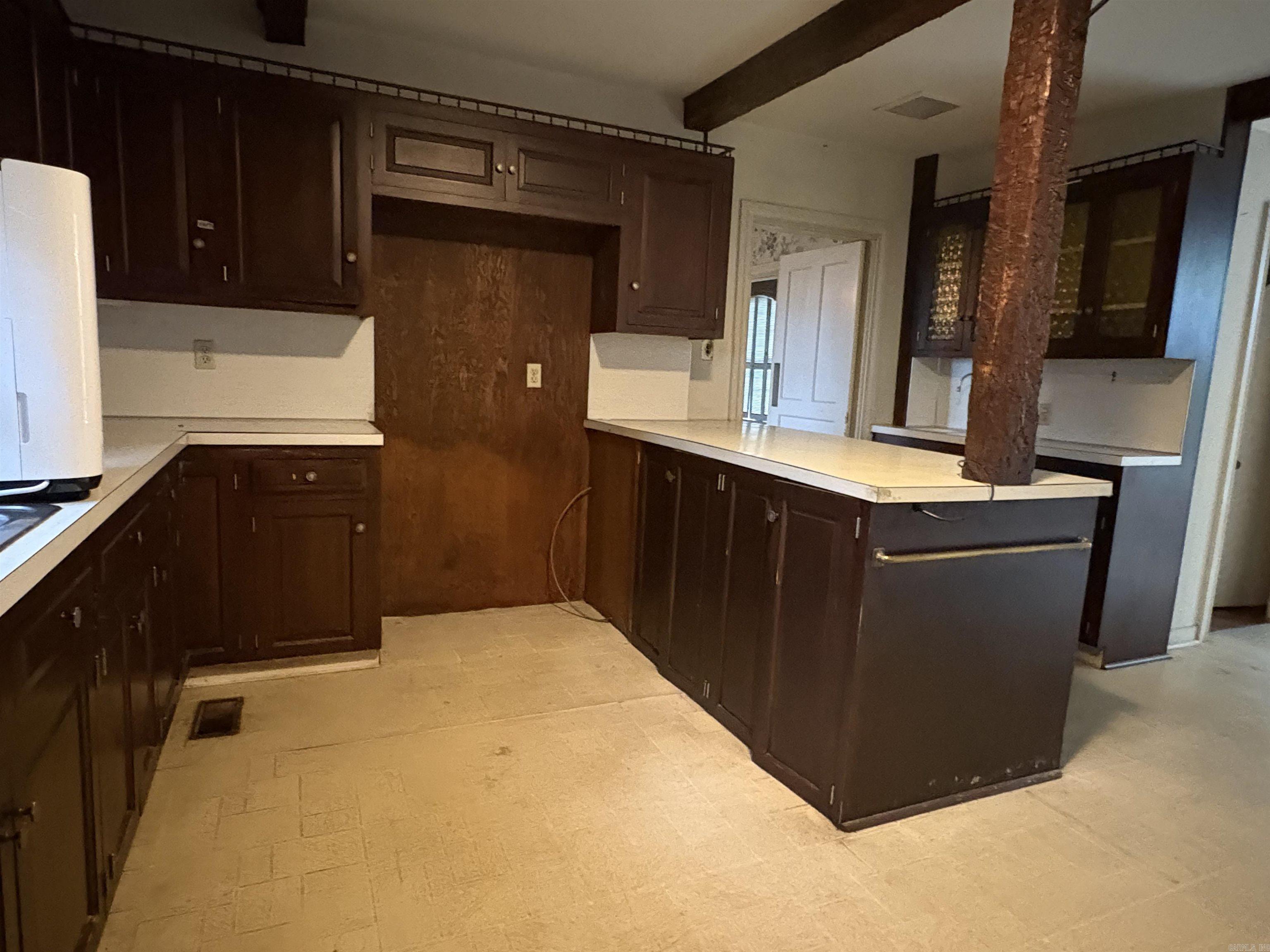 5015 E Crestwood  Little Rock, AR