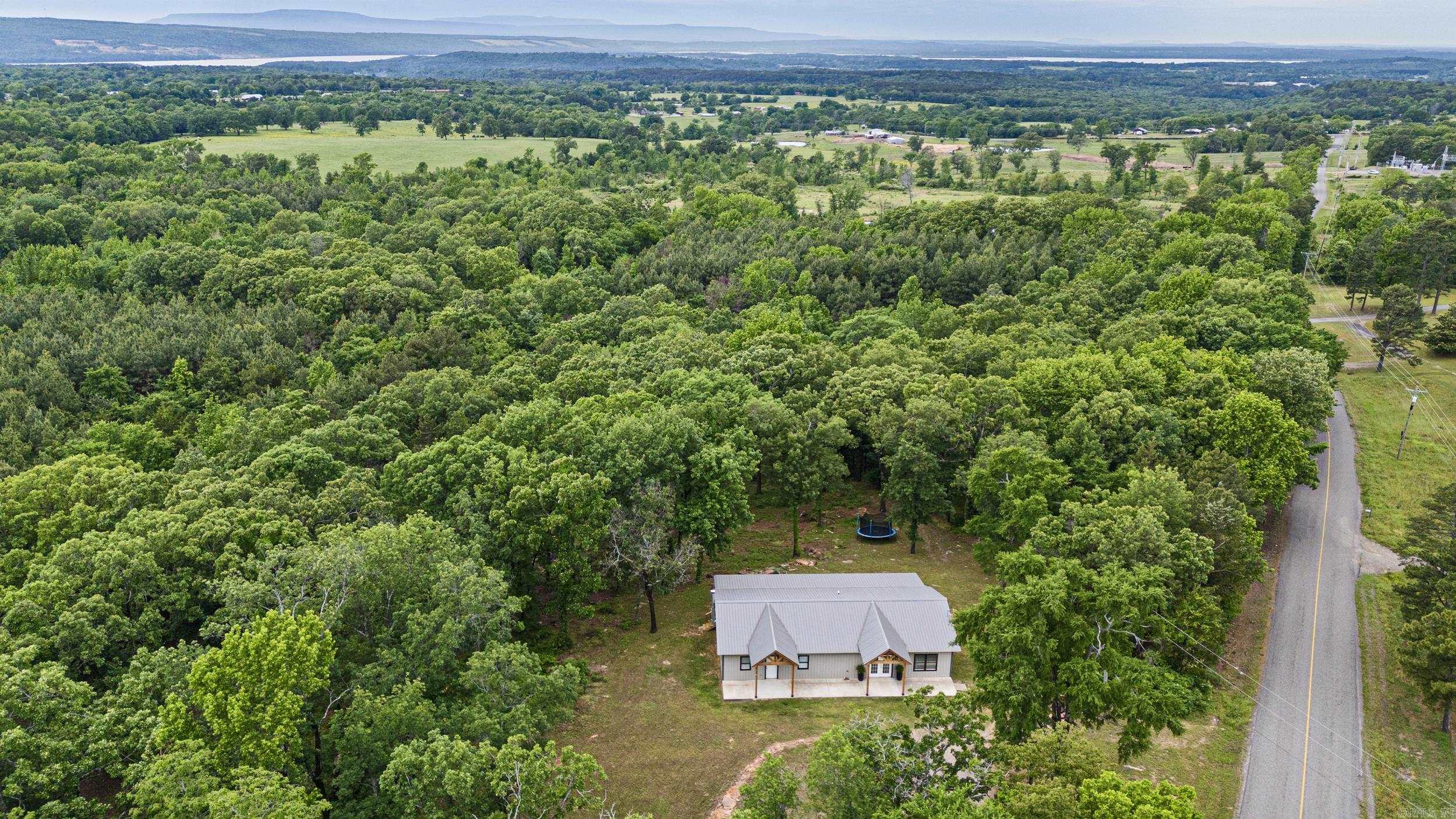 725 County Rd 2700 London, AR 72847