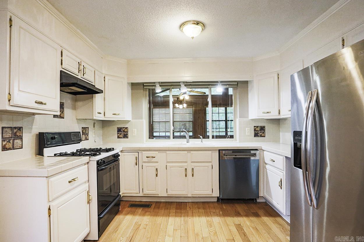 29  Flintwood  Little Rock, AR