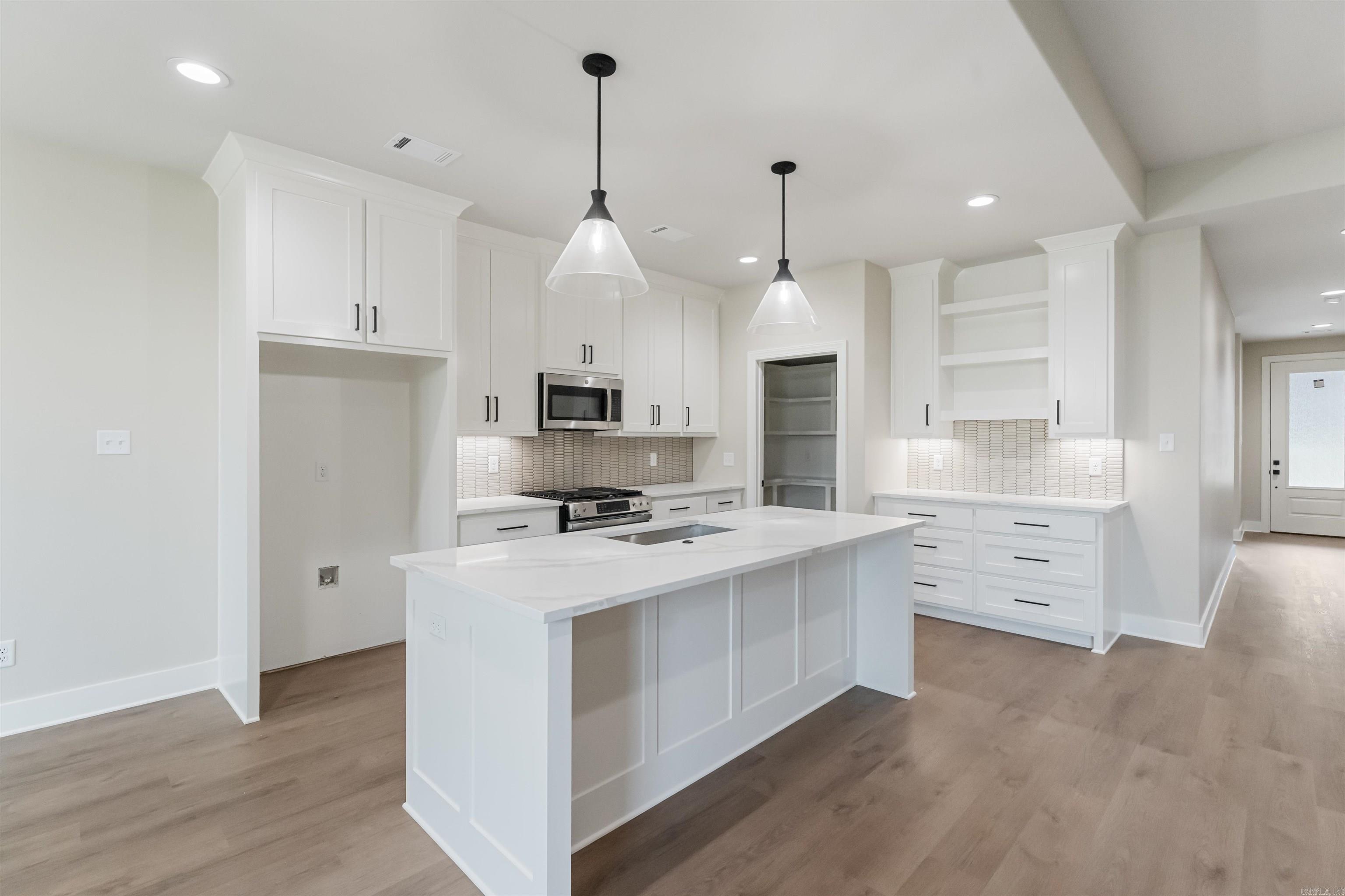 3512 Logan Ridge Bryant, AR 72022