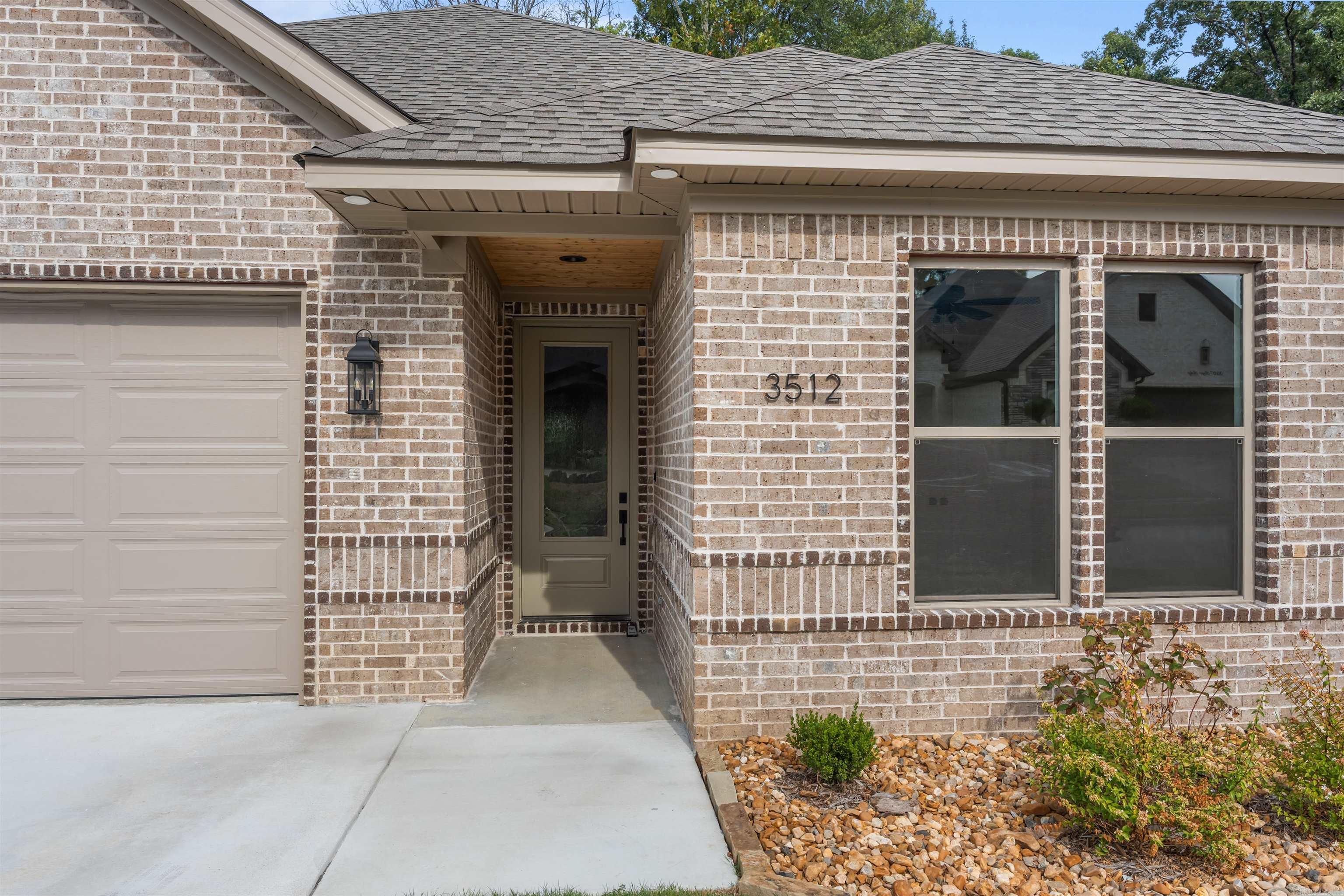 3512 Logan Ridge Bryant, AR 72022