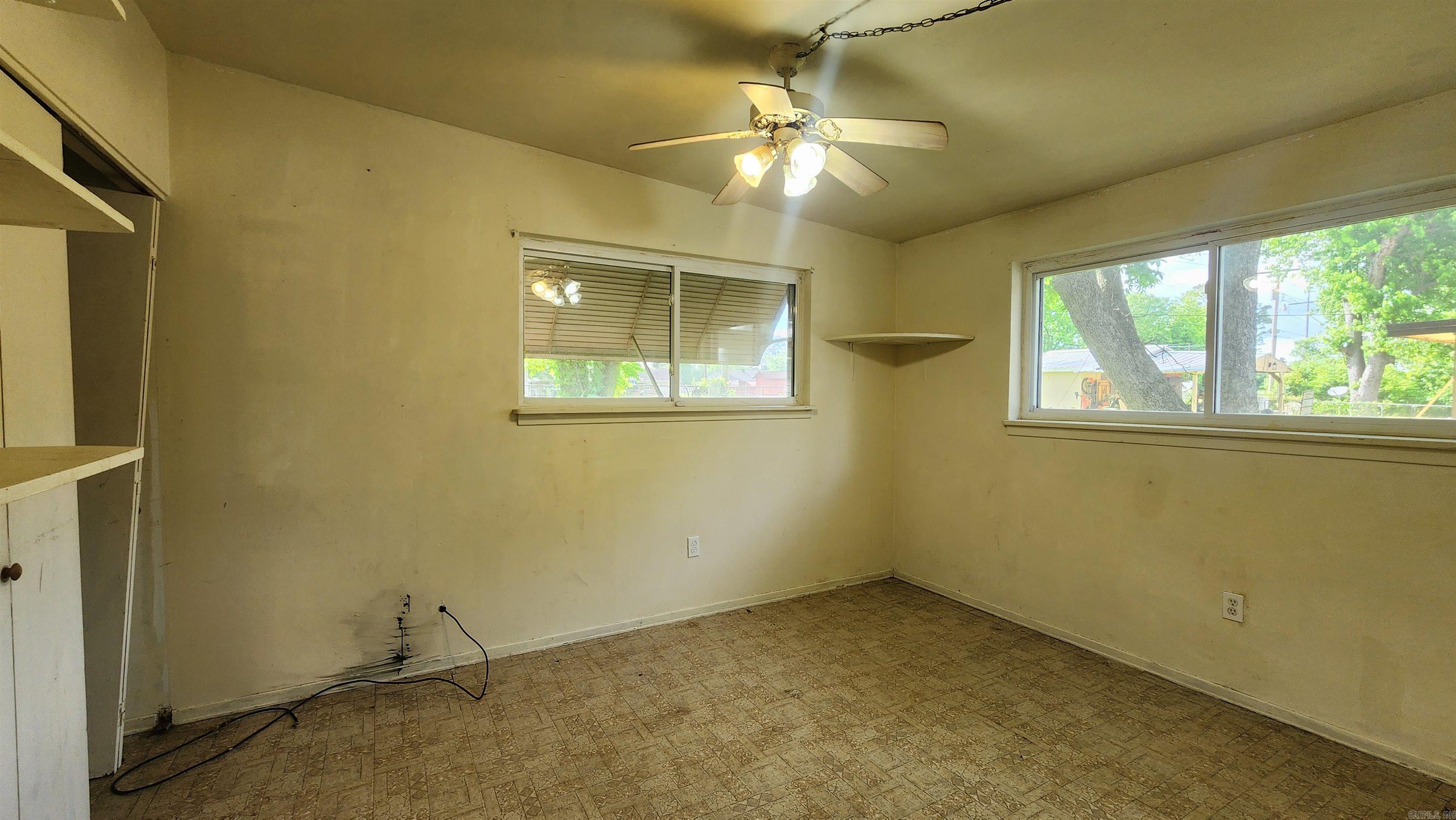 1108  Bloomfield  Pine Bluff, AR