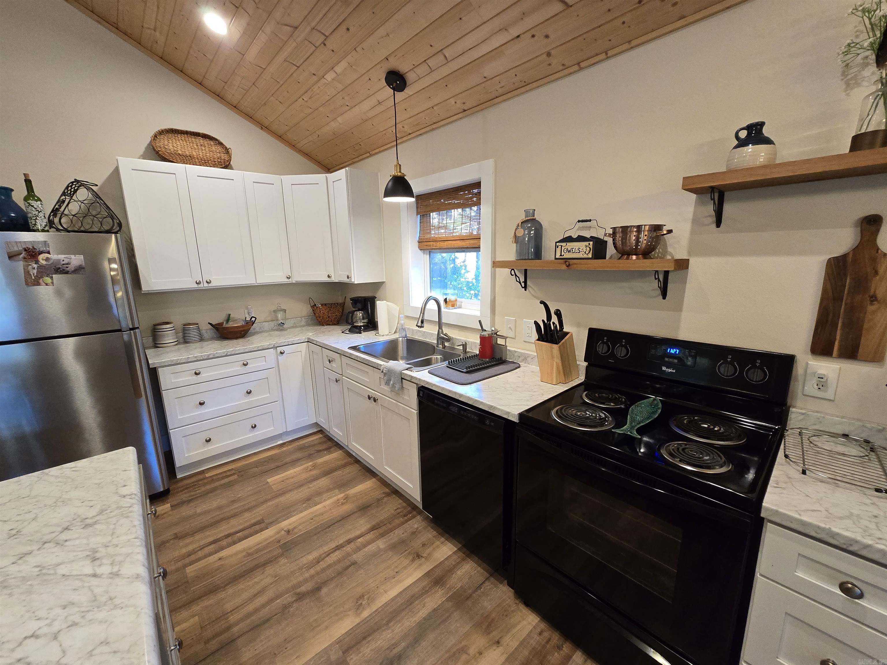 29 Ramp Lane Drasco, AR 72530