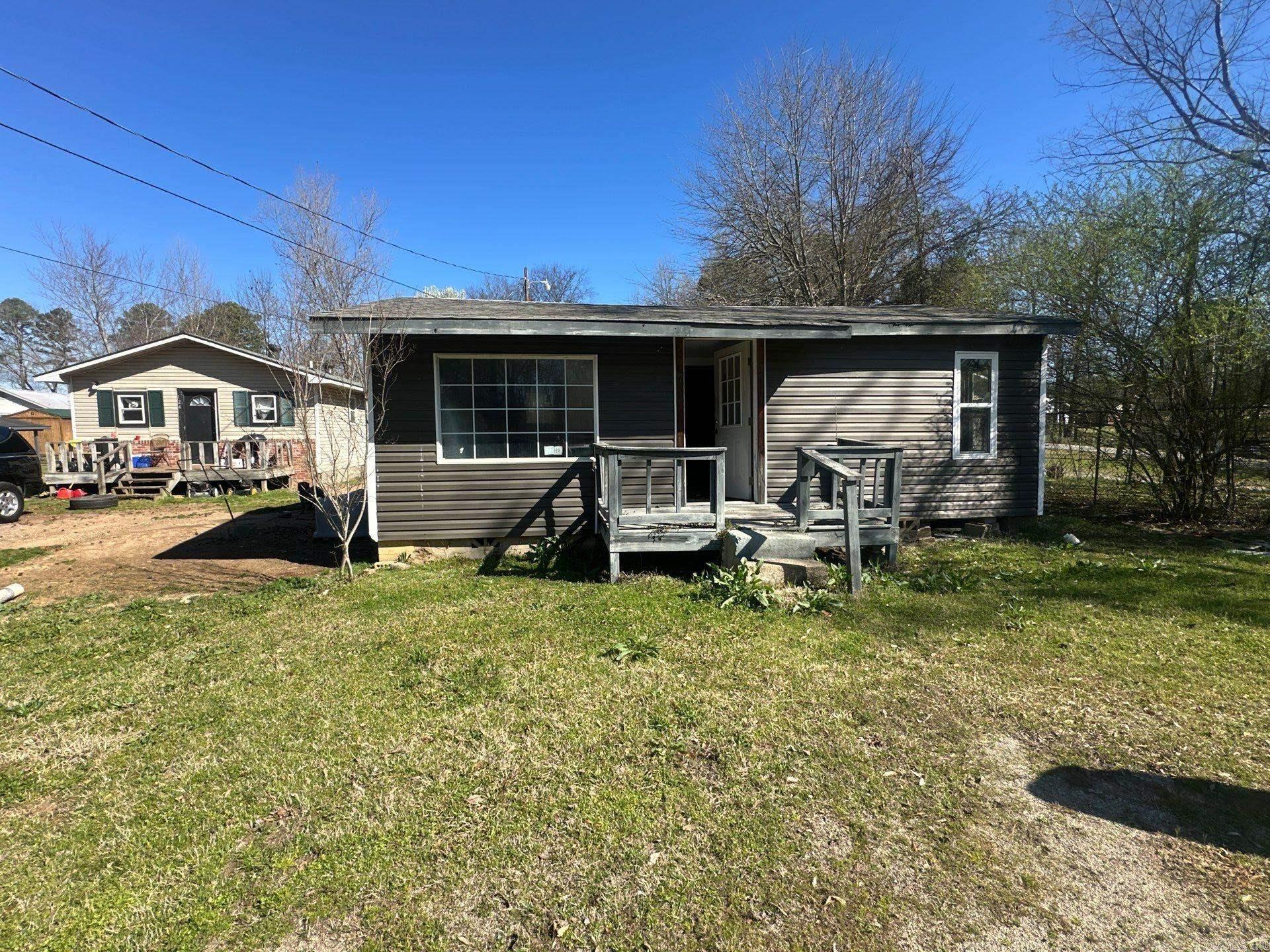 126  Valley  Benton, AR