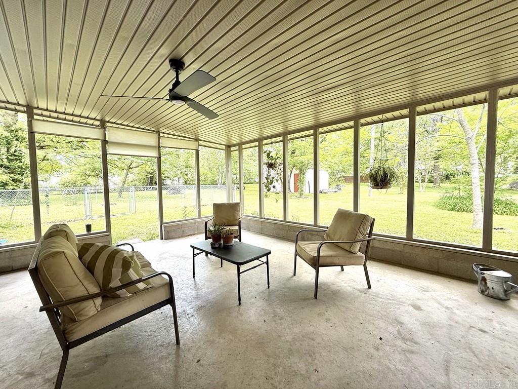 601 Clarence Street Mountain View, AR 72560