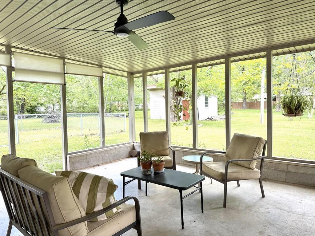 601 Clarence Street Mountain View, AR 72560