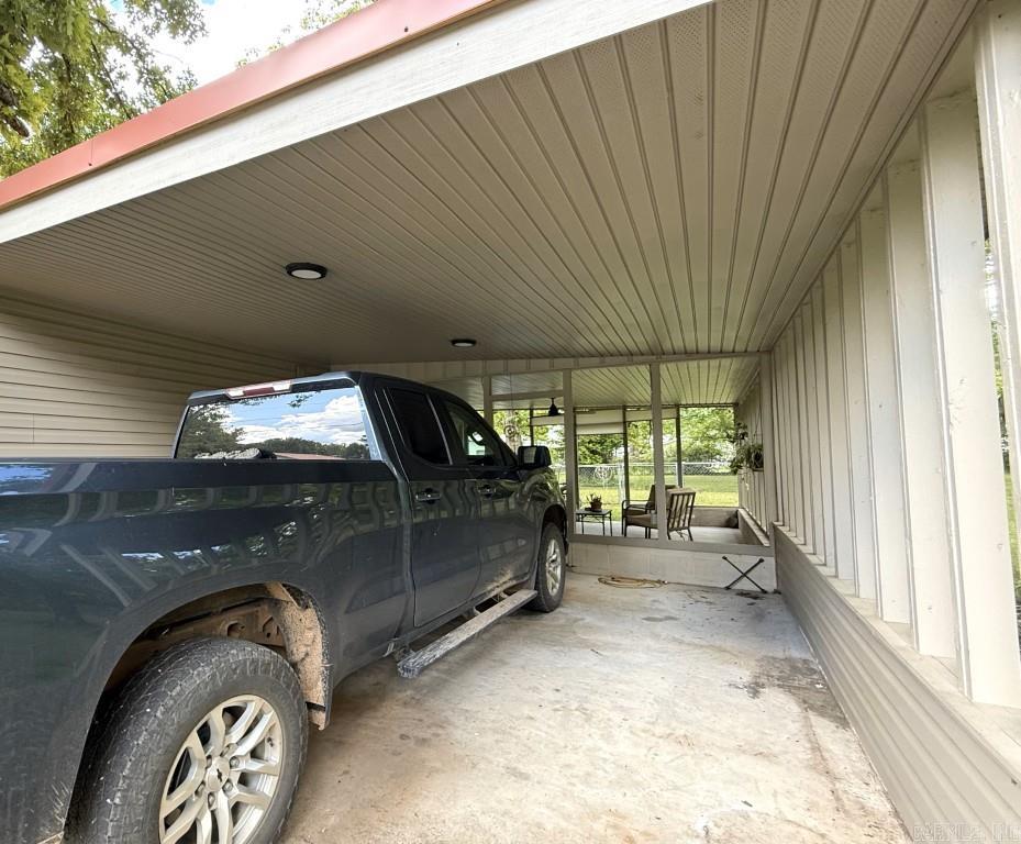 601 Clarence Street Mountain View, AR 72560