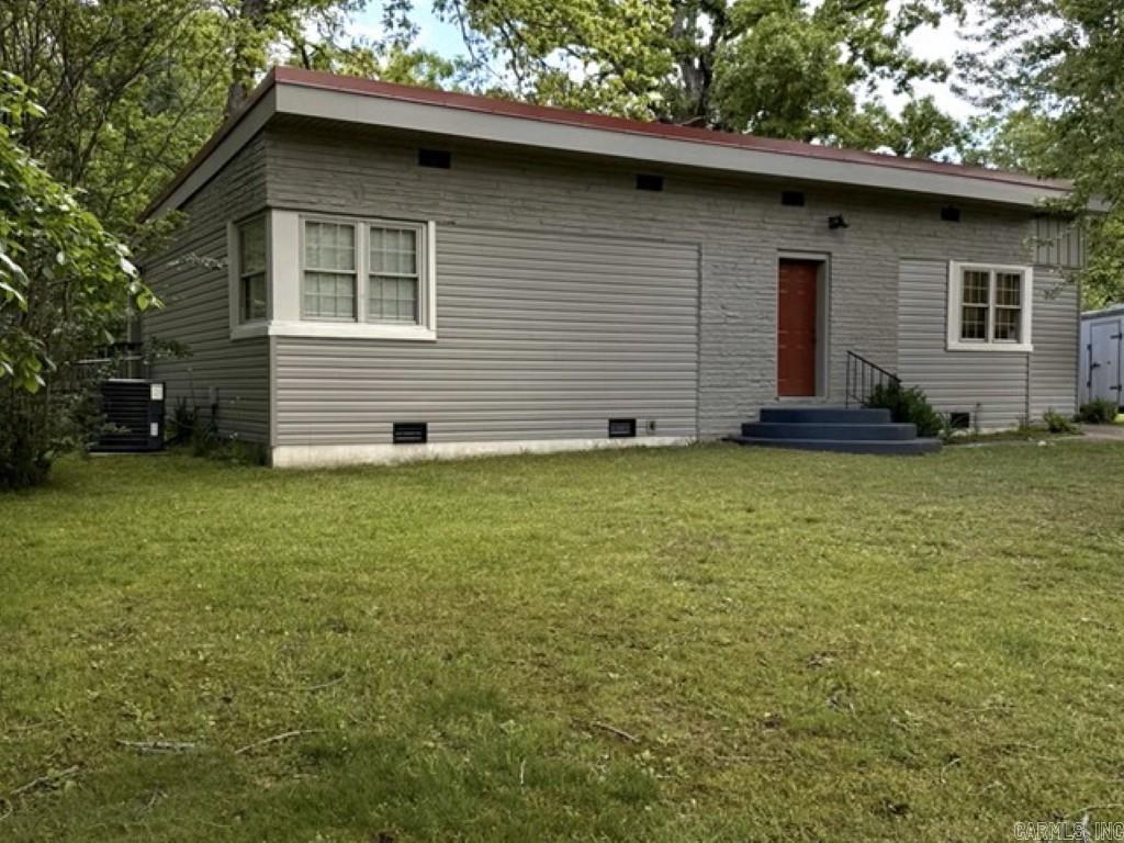 601 Clarence Street Mountain View, AR 72560