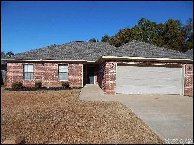 521 Wisteria