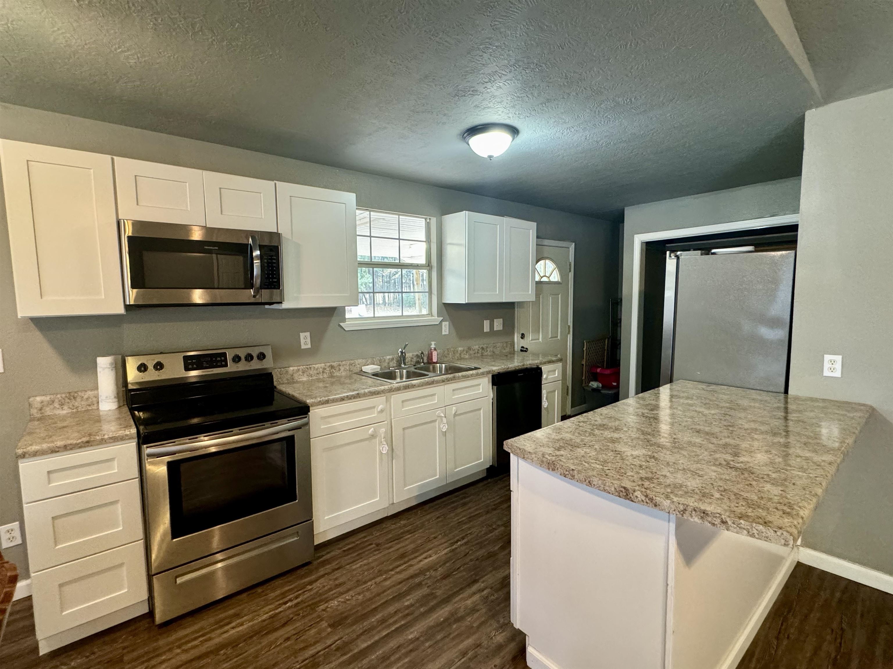 174  AR 9 Spur Hwy  Melbourne, AR