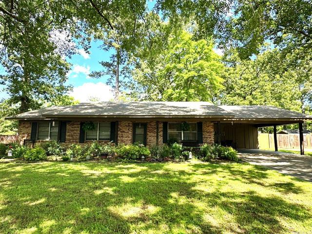 1303  Cypress St  Crossett, AR