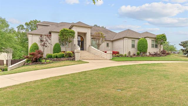 2323  Summit Oaks  Jonesboro, AR