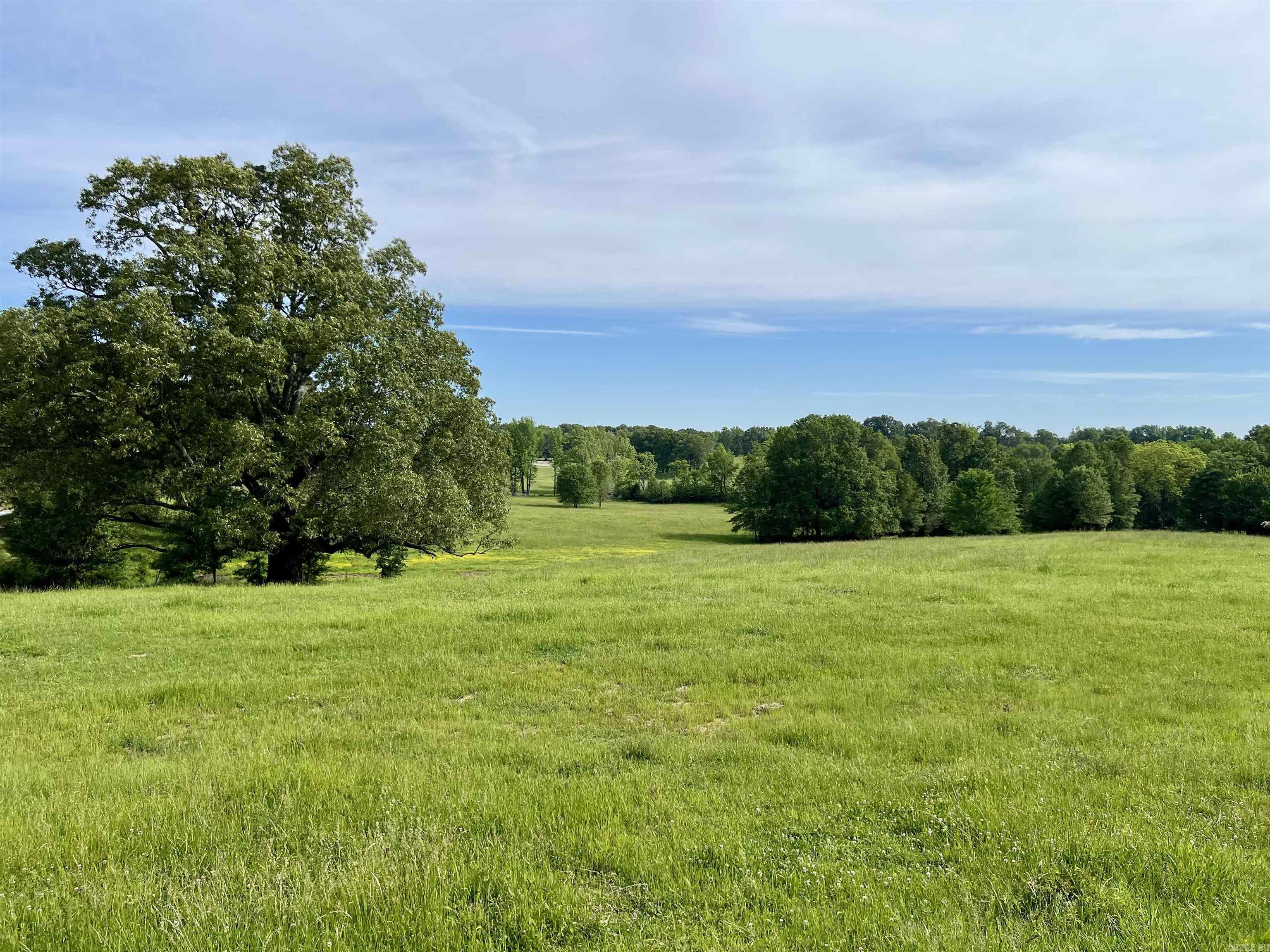 279  County Road 342 394 County Road 348 Jonesboro, AR