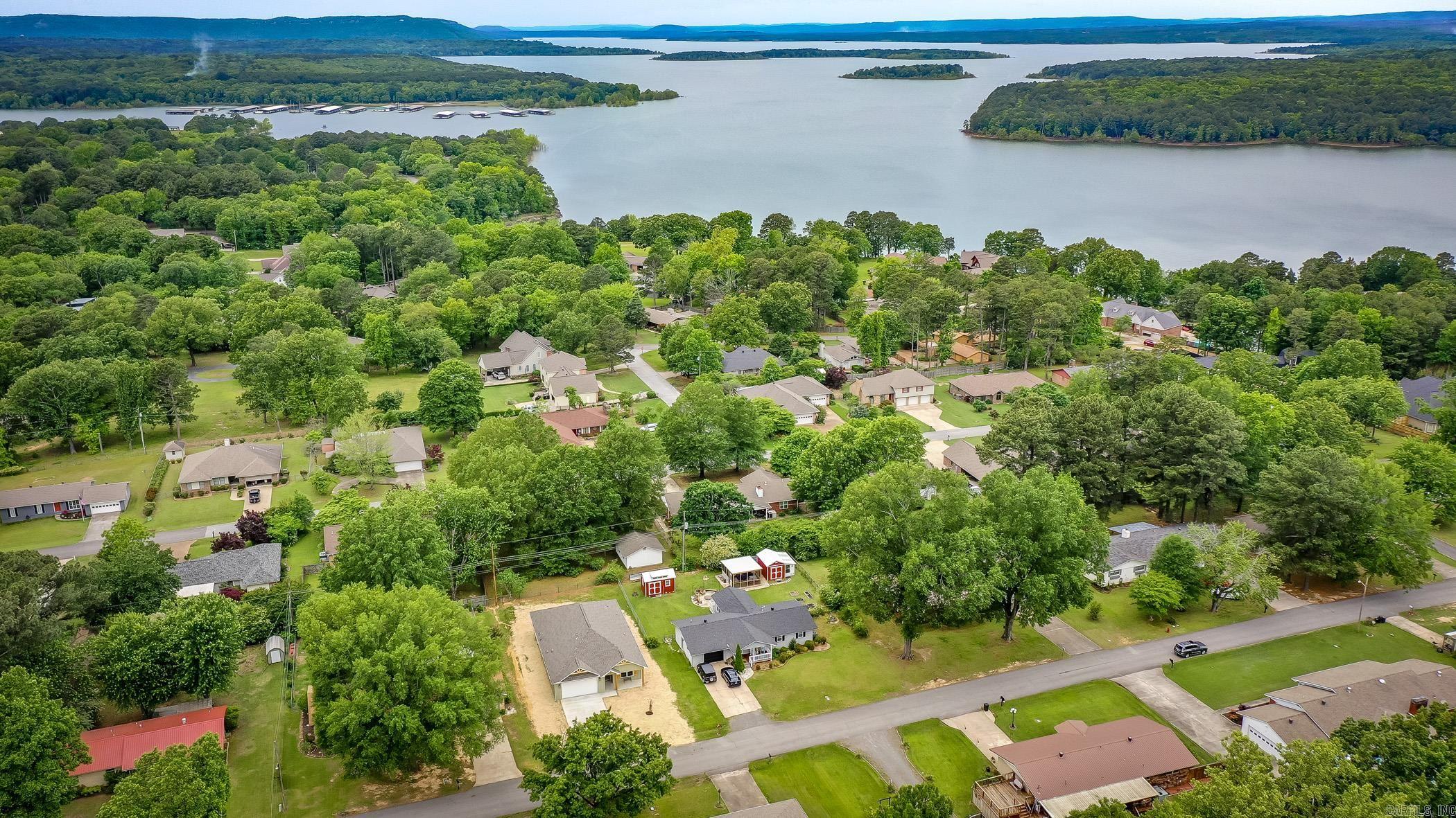 912  Lakeshore  Heber Springs, AR