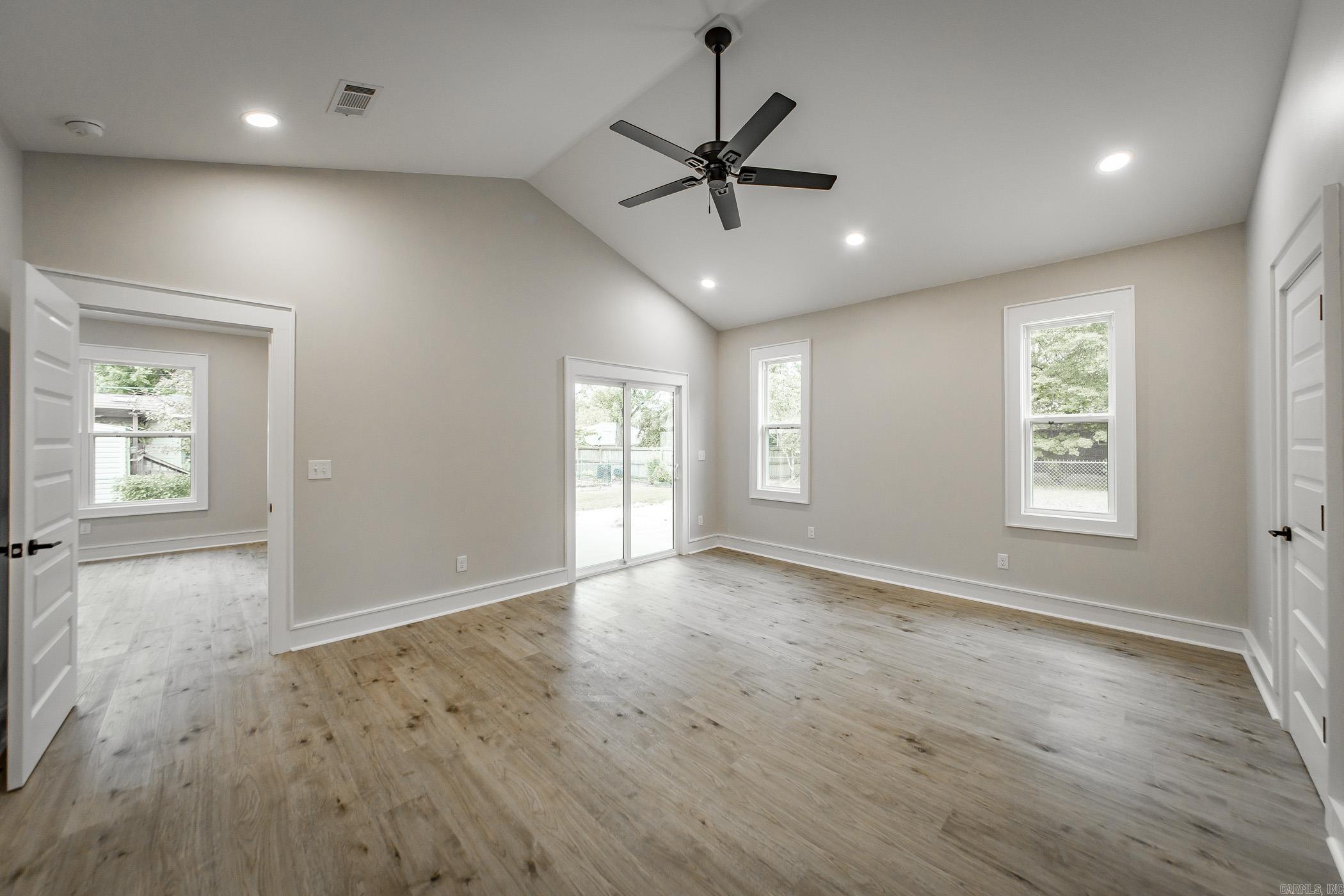912  Lakeshore  Heber Springs, AR