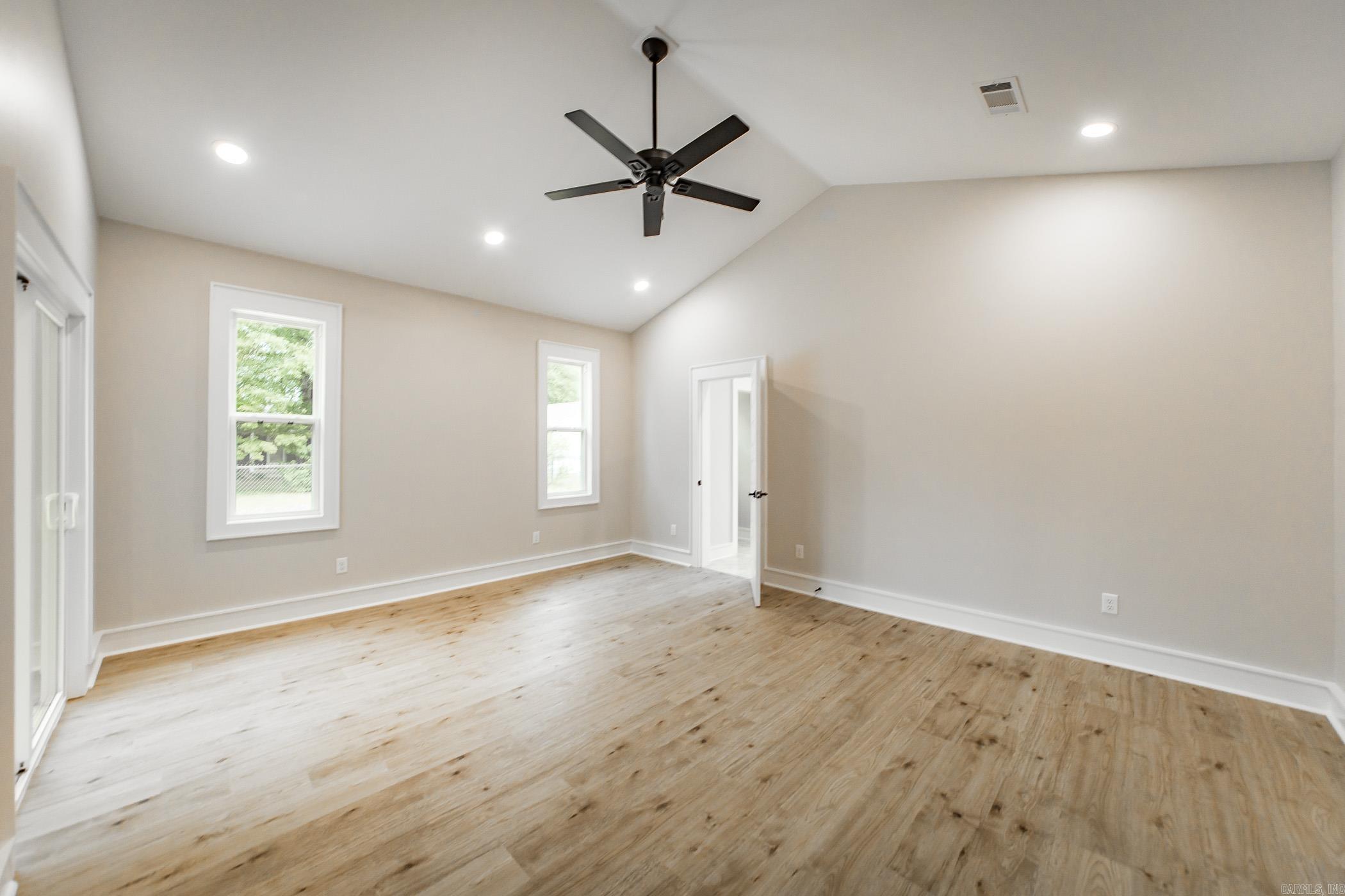 912  Lakeshore  Heber Springs, AR