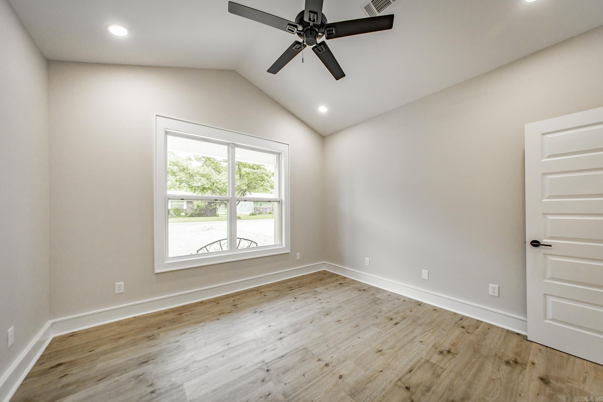 912  Lakeshore  Heber Springs, AR