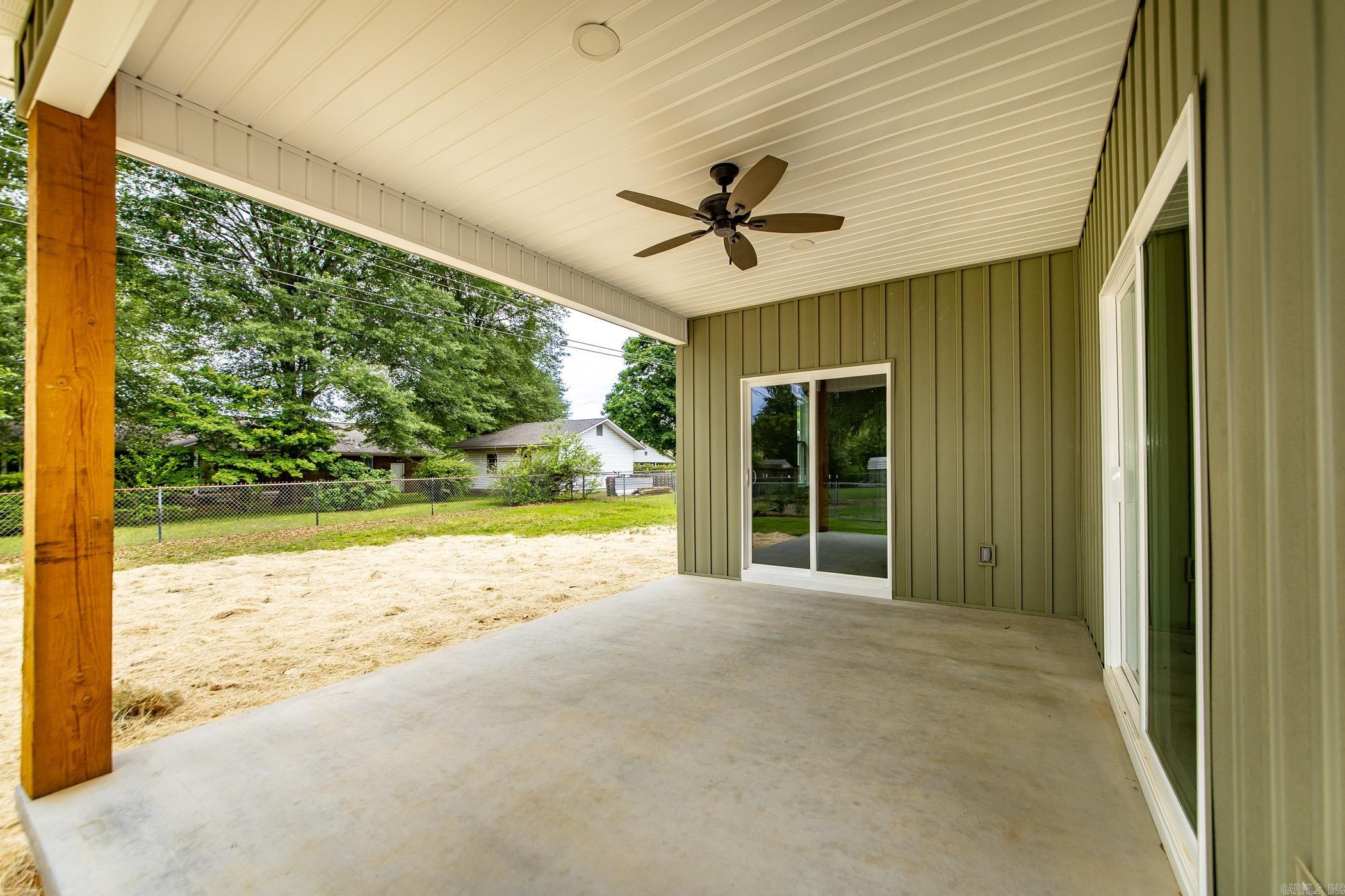 912  Lakeshore  Heber Springs, AR